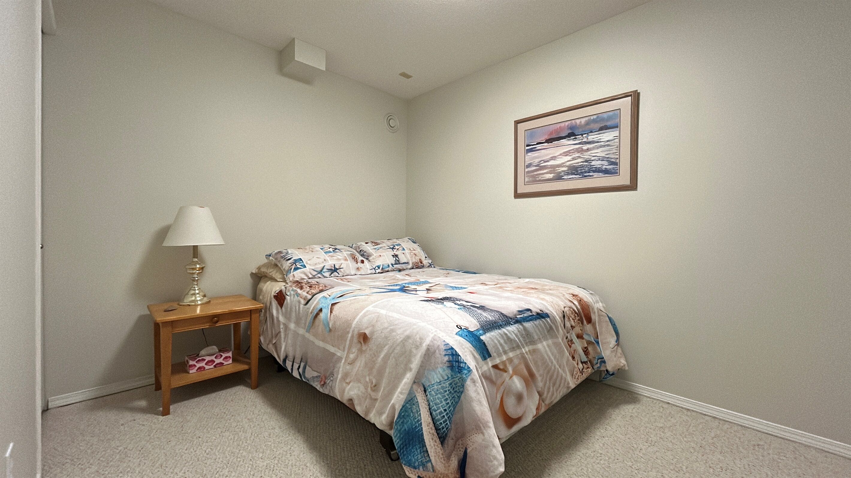 3rd bedroom - no window