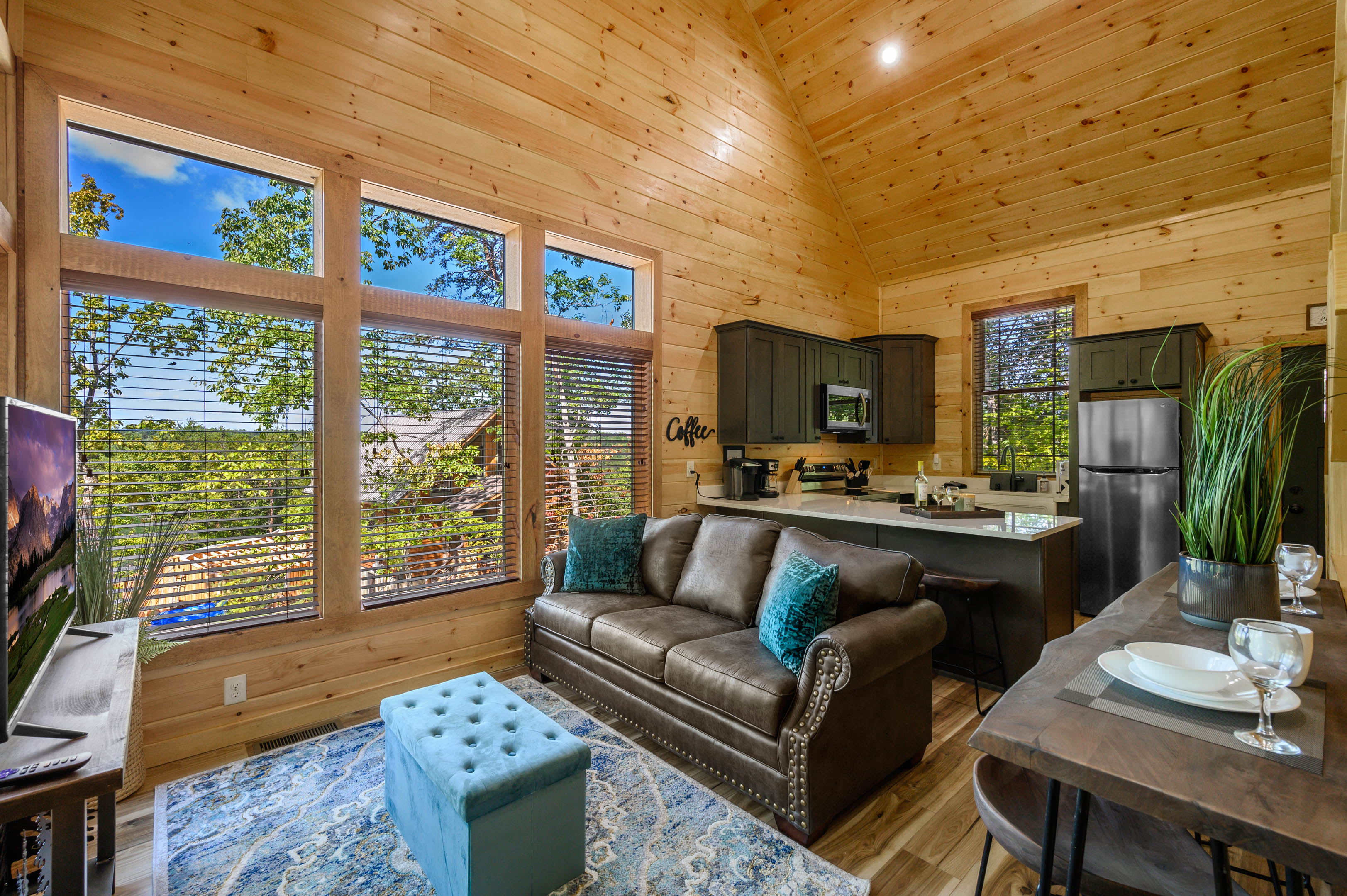 Juniper Cottage Living room into kitchen view