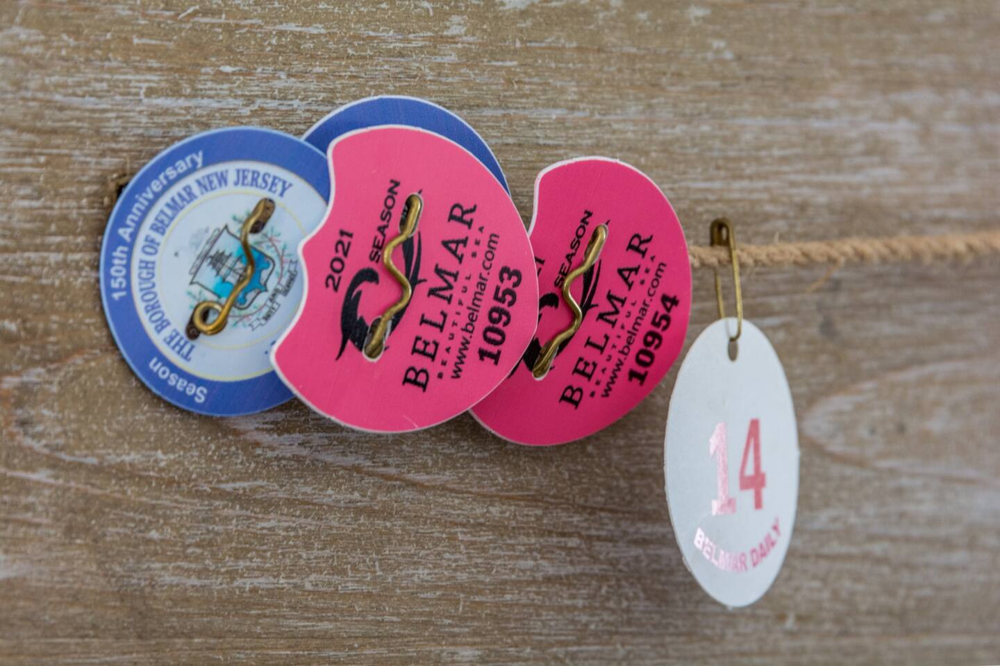 Belmar beach bliss️: With three badges included in your stay and just a short stroll to the shore, Beach Bum is your ultimate beachside haven. #BelmarBeachBum