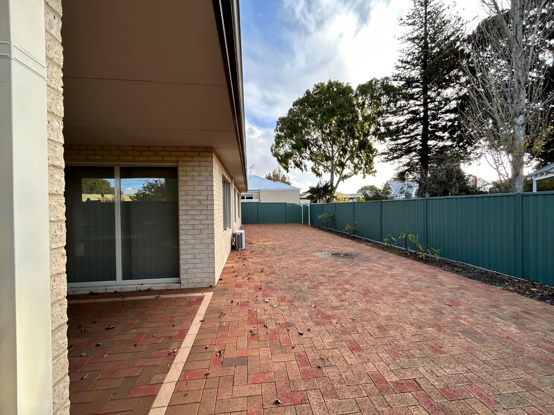 Rear Yard area with clothes line