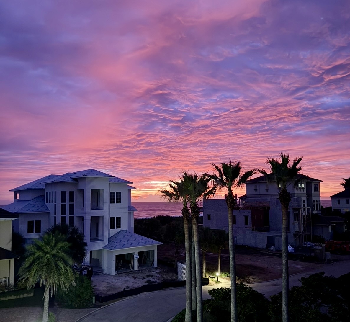 As evening settles over the palms and the sea, the sky turns cotton-candy pink and the whole family pauses to take it in. From this quiet perch, sunset becomes a nightly ritual, where laughter softens, shoulders drop, and memories stay.