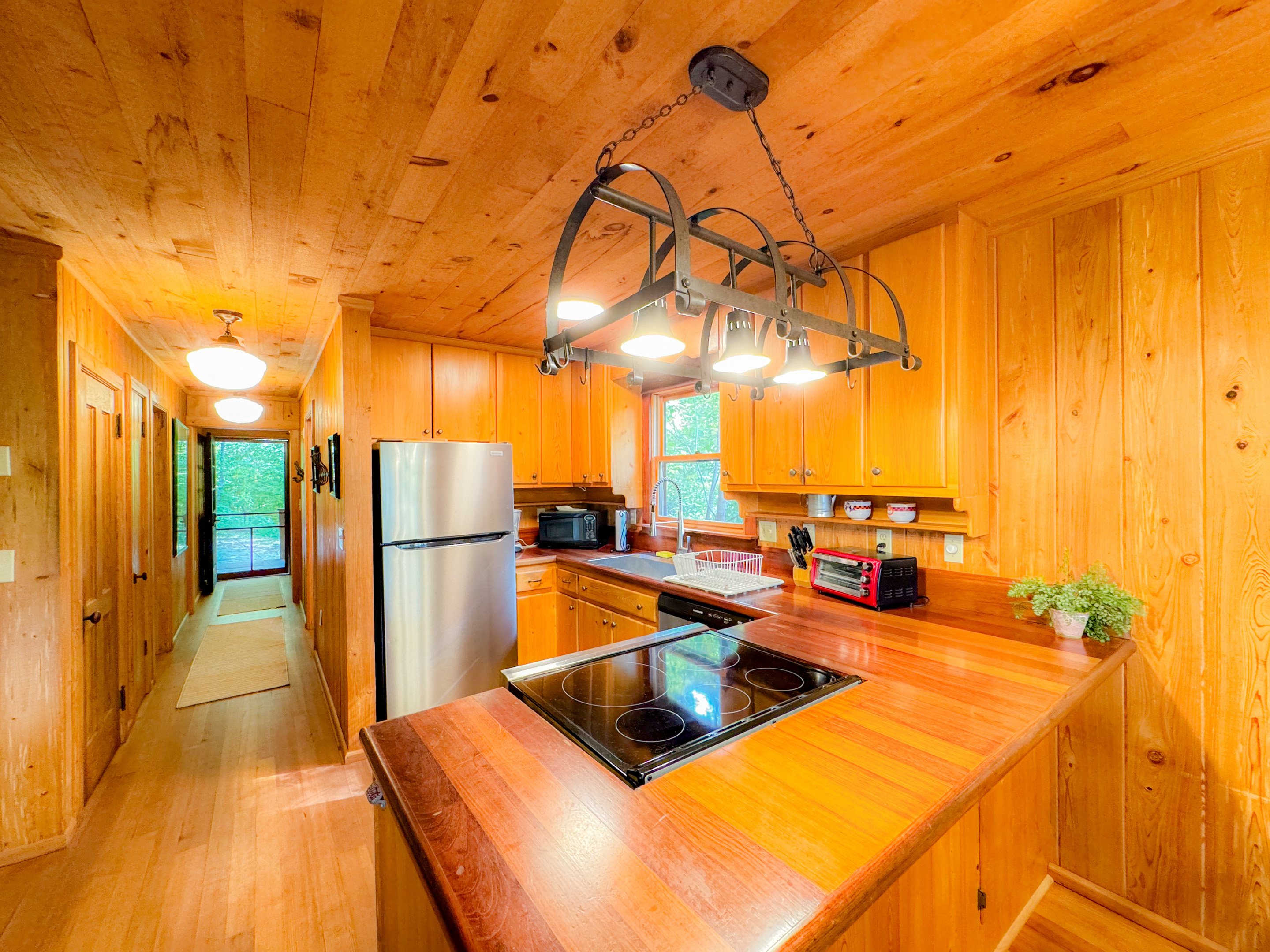 Full Stocked Kitchen