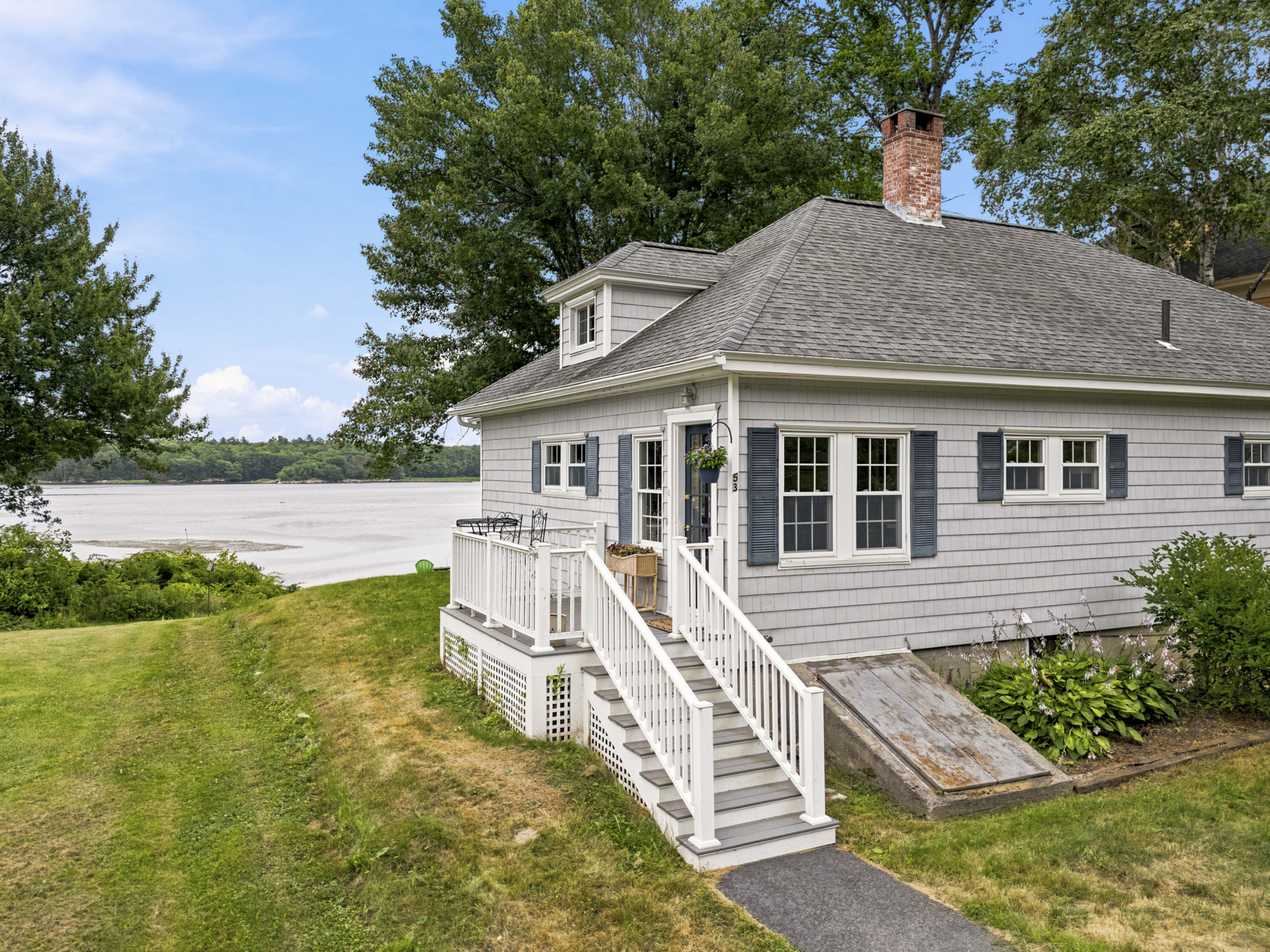 Welcome to Doubling Point Cottage! 