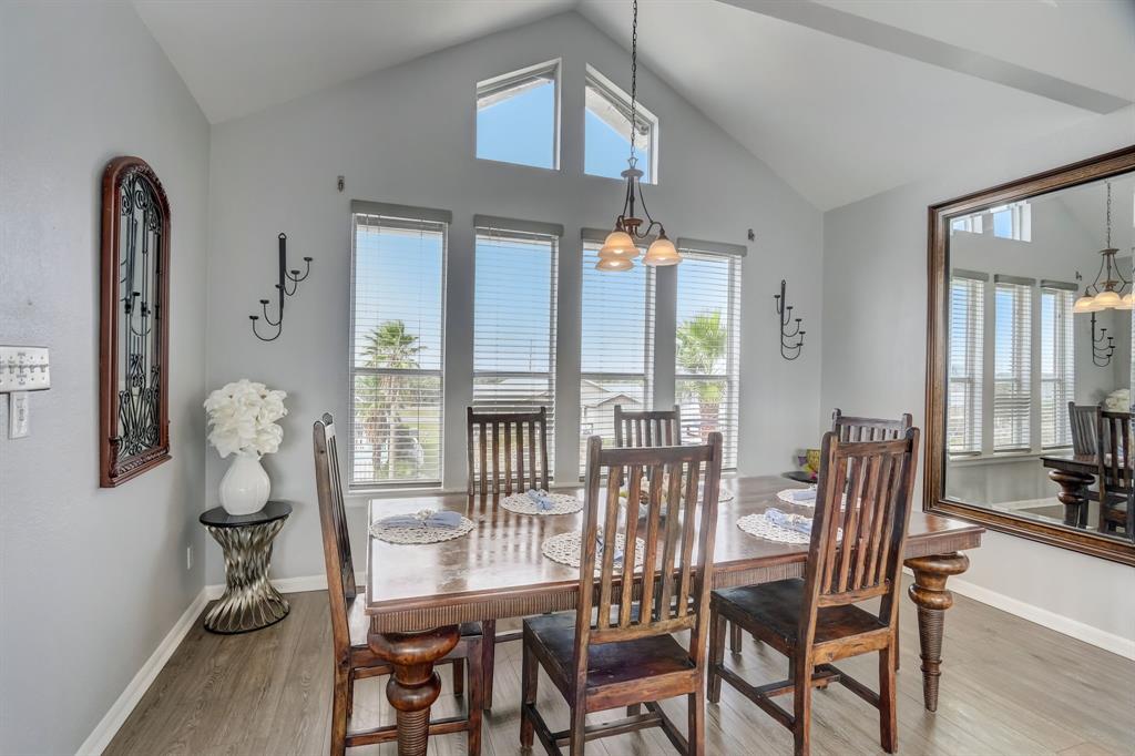 edf984d3b83b45c3a9a9853033185292 | Beachhouse | Texas | TX | Vacation Homes | Galveston | Crystal Beach | Kokomo | Breezy Days | Beachfront Elegance | Sunrise Serenity | Southern Sands Property Management, LLC