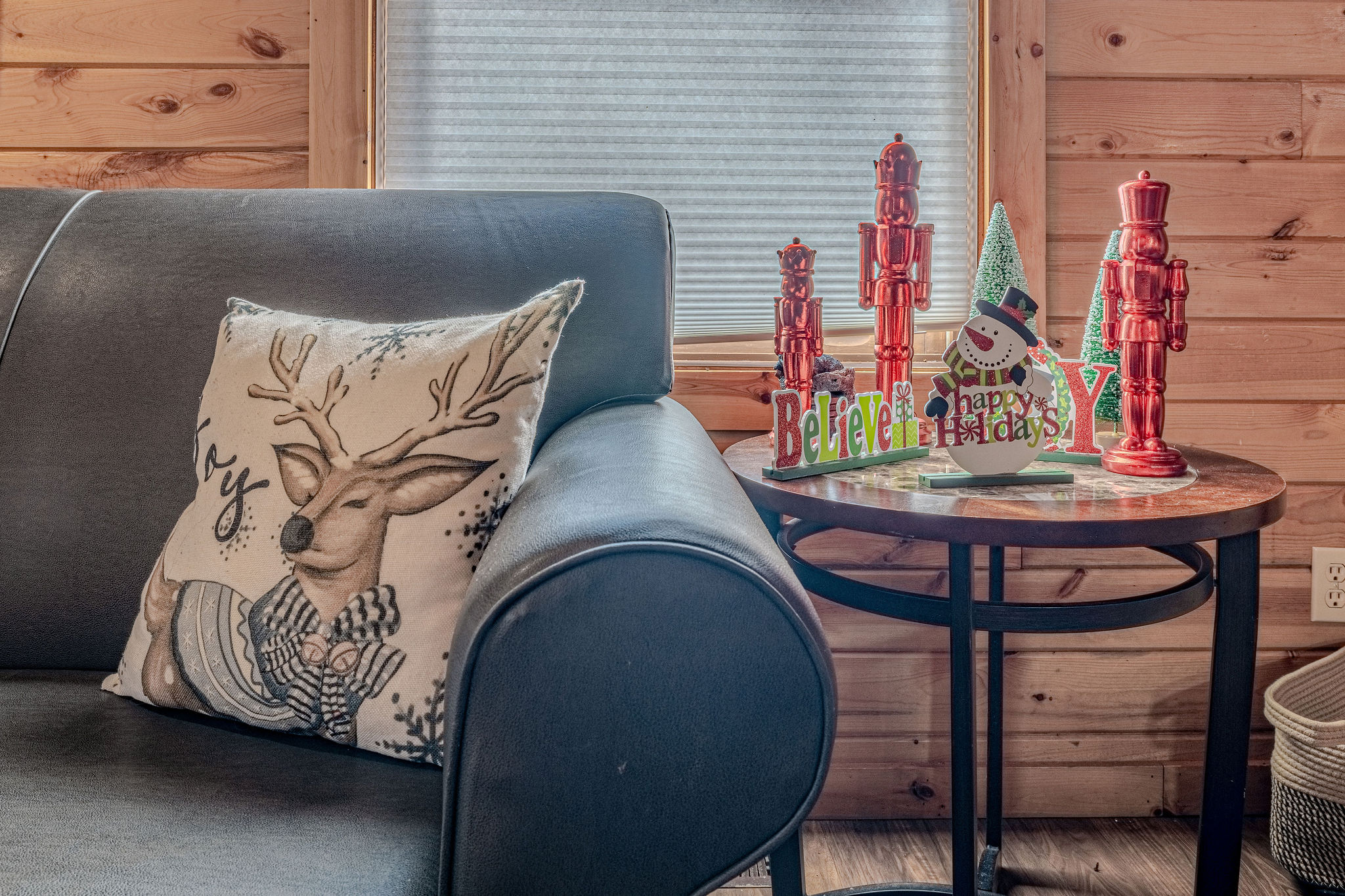 A cabin Christmas like no other