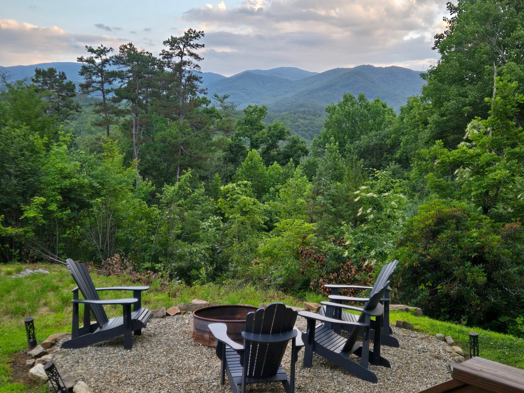 Imagine sitting with your morning cup of coffee and enjoying this view.