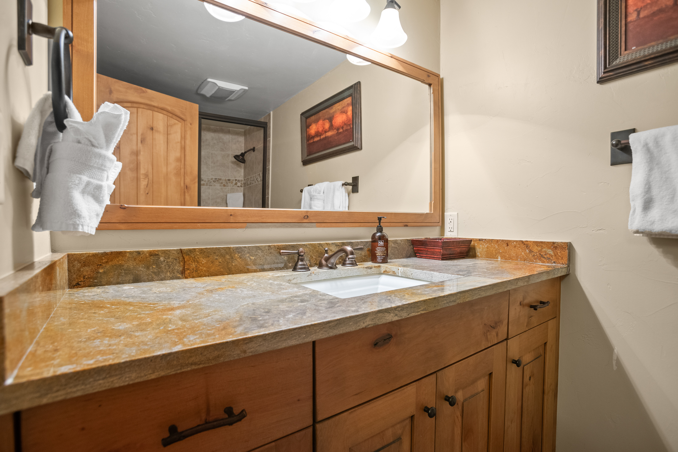 Bathroom 2 - Shared Bathroom