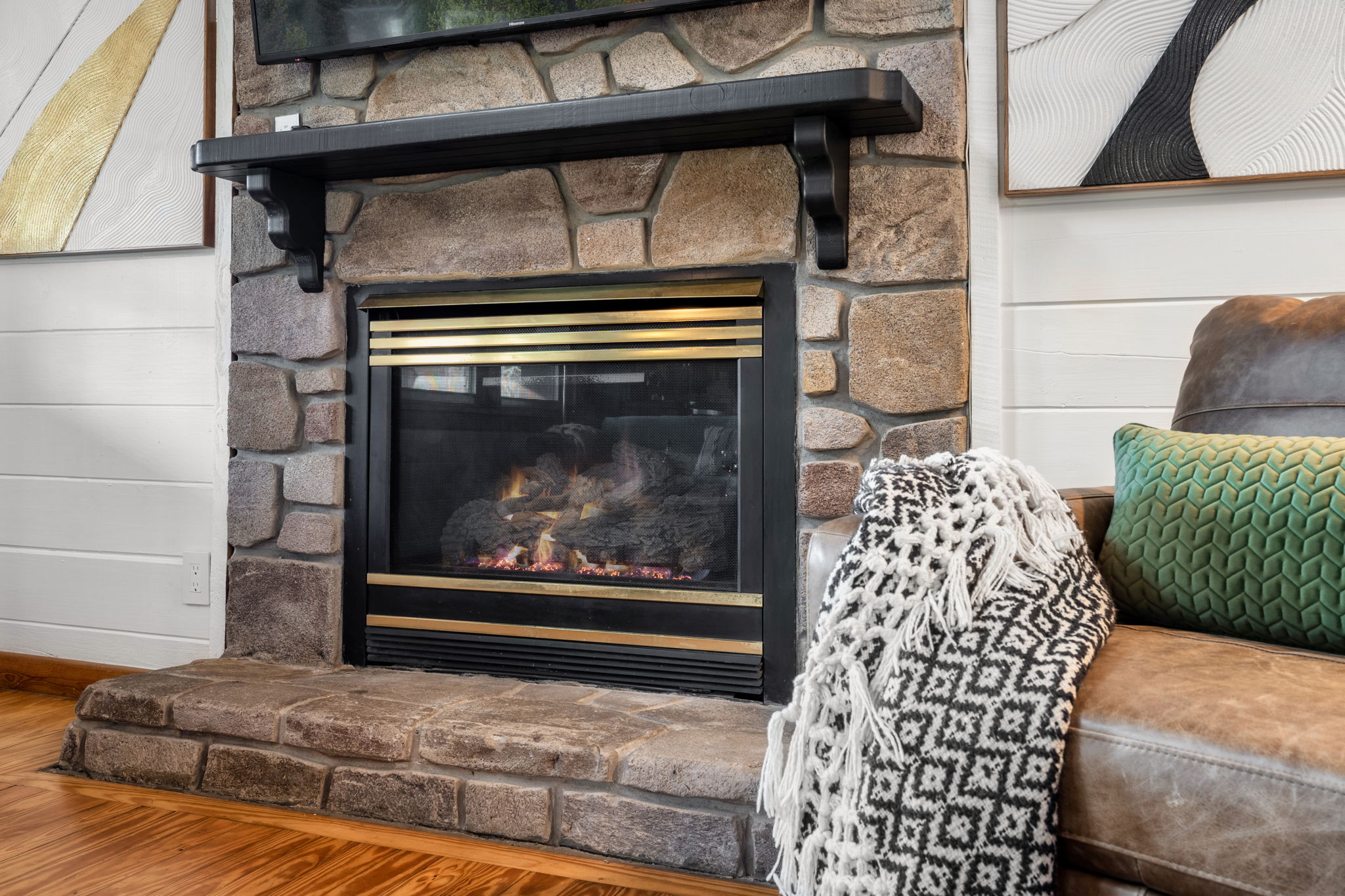 Warm, toasty fireplace, without the embers and ashes flying.