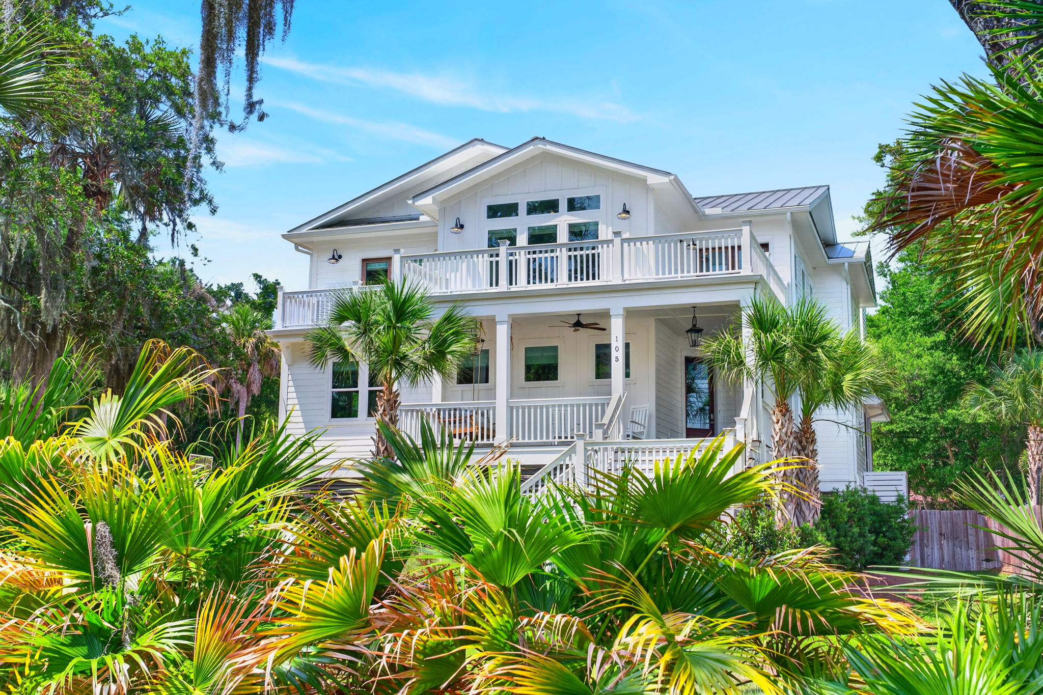 Front of house | Driftwood Dreams | 105 Forest Trail | Isle of Palms, SC | IOP Escapes
