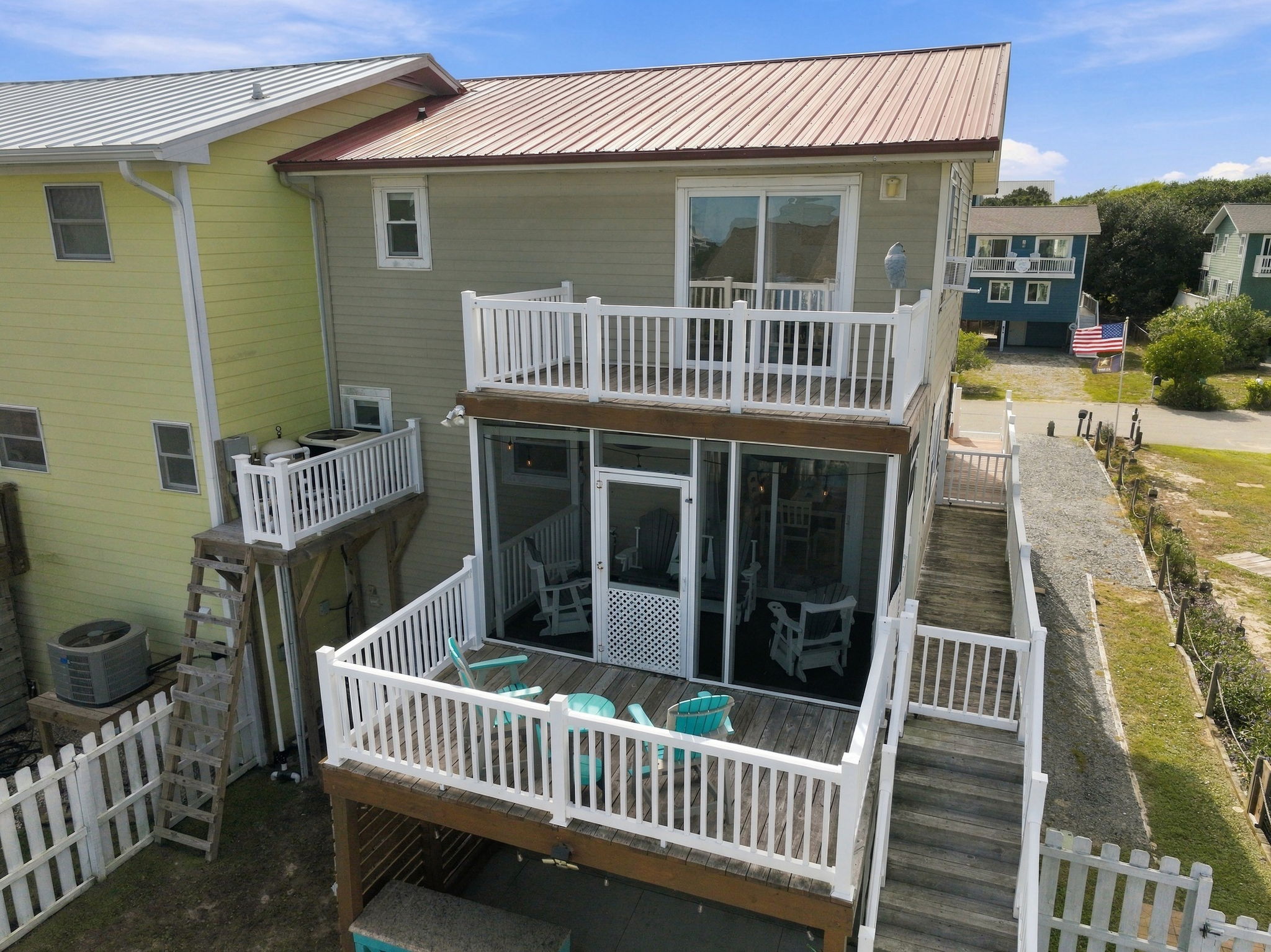 Multiple decks for the group