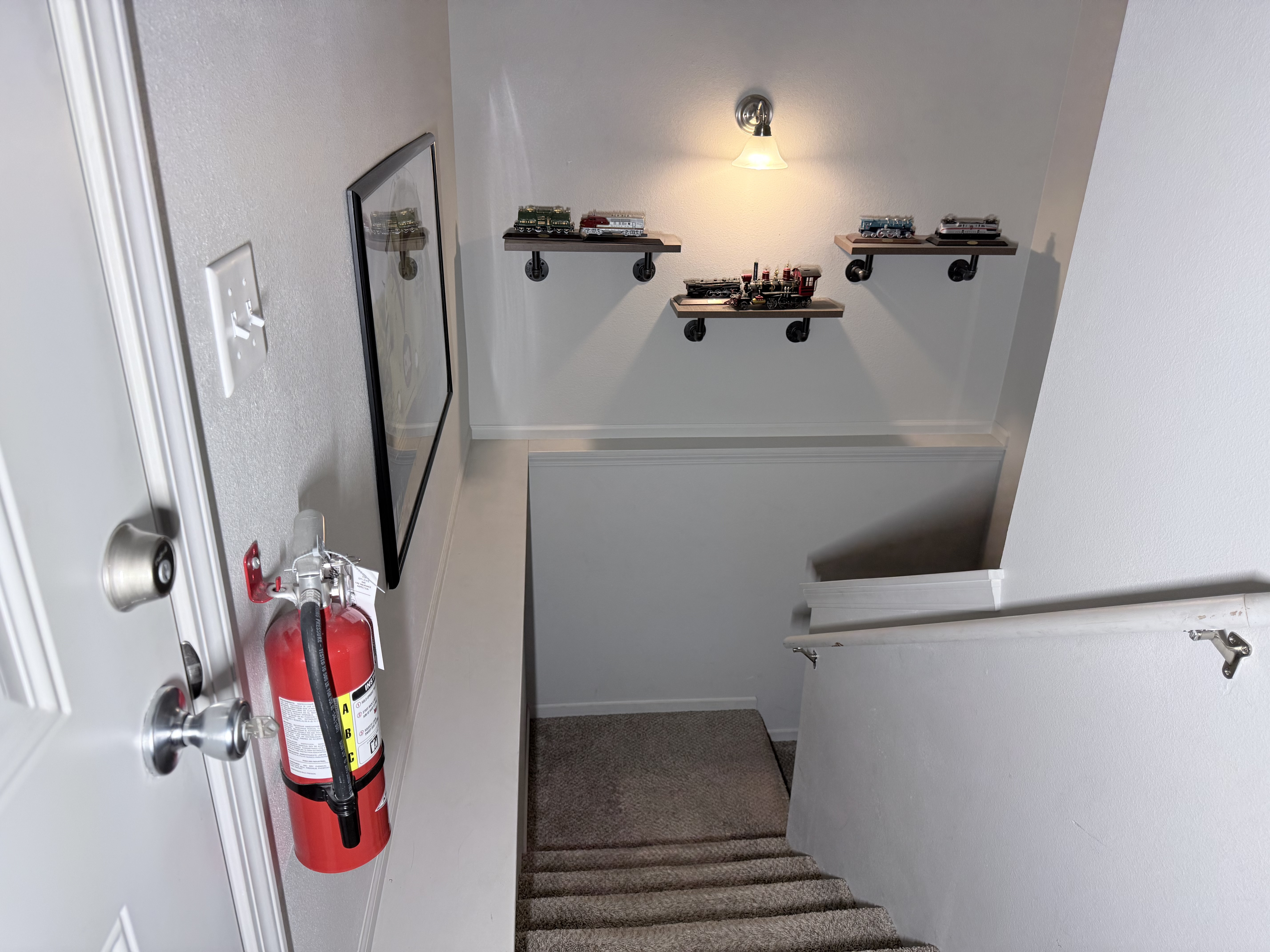 Steps to bedrooms are split by landing
