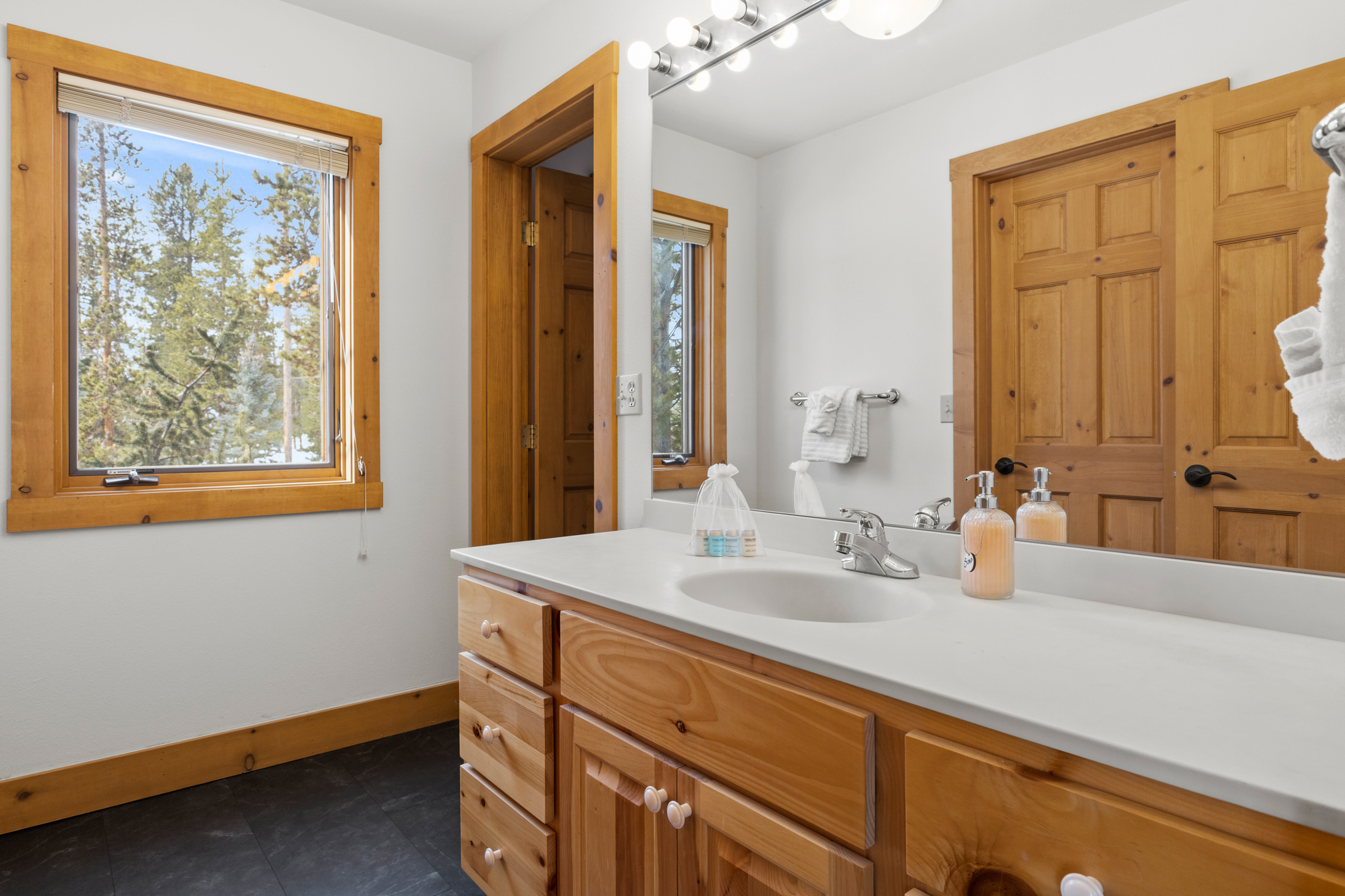 Ensuite Bathroom 2 | Jack and Jill Style