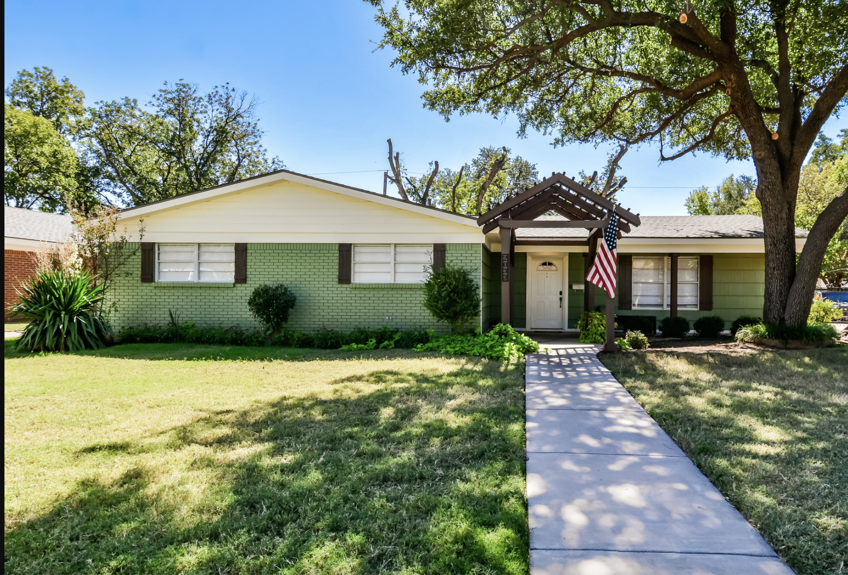 Welcome to Howdy Y’all Ranch → Modern Western Luxury in the Heart of Abilene