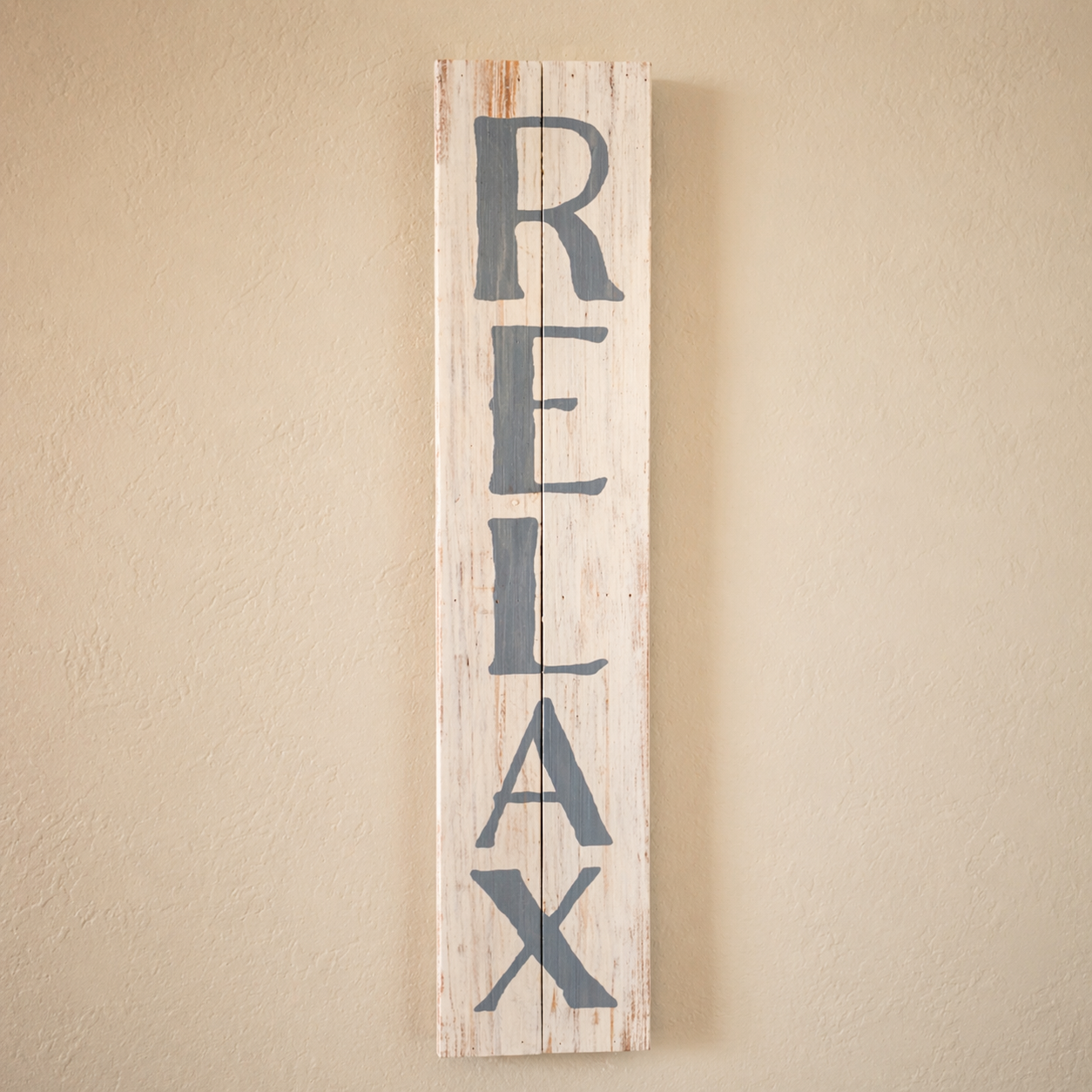 The Calm Retreat: Decor