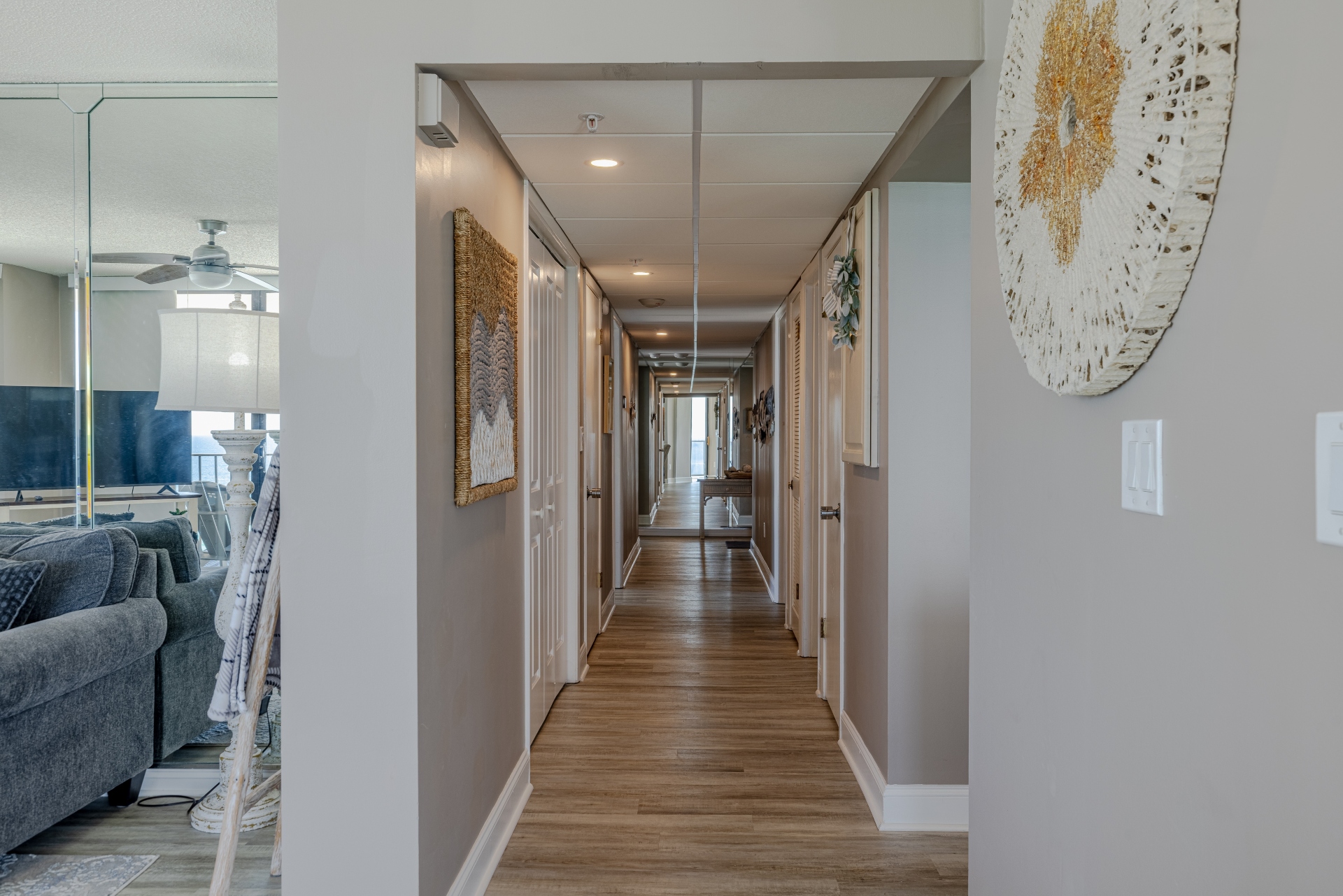 Hallway to bedrooms
