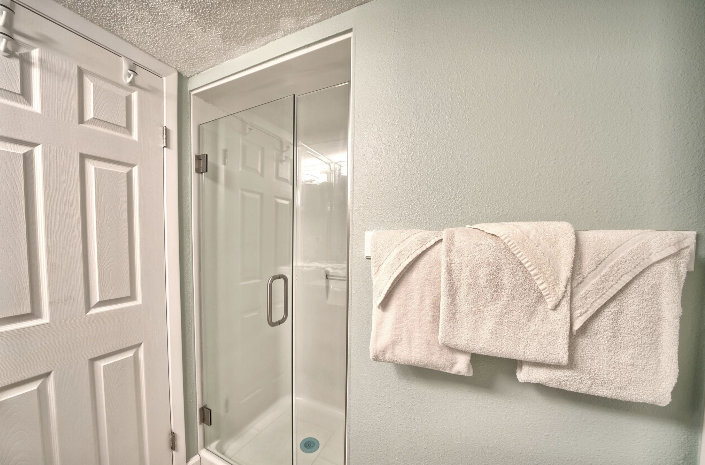Hallway Bath