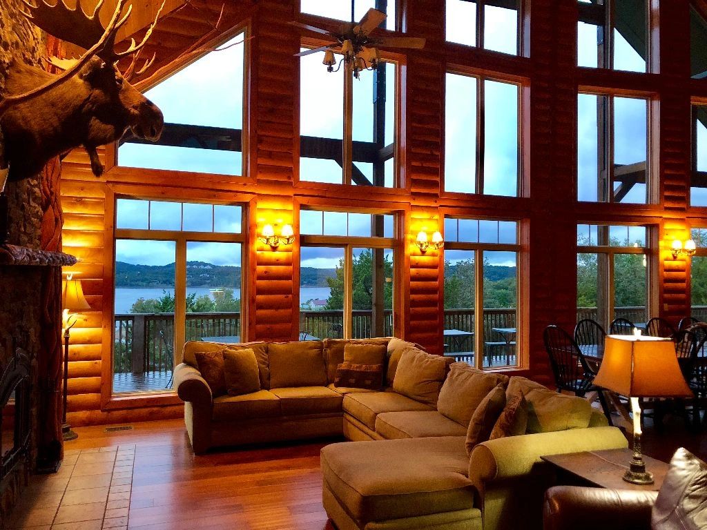 Gorgeous lake views!