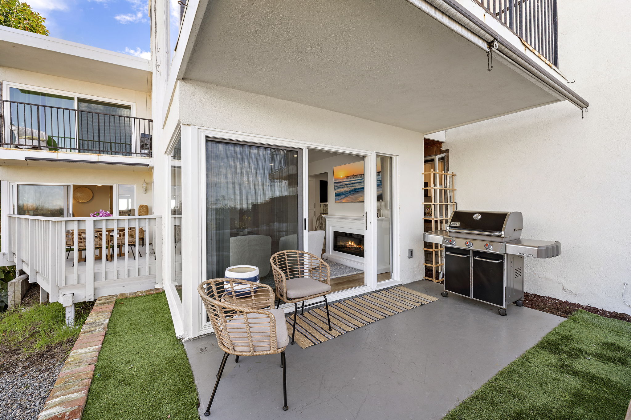 Gracious outdoor patio area for true indoor/outdoor living. Fire up the BBQ for at-home dinner
