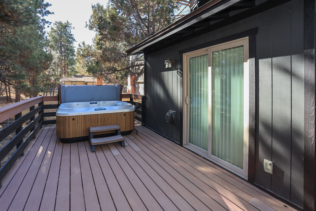 Jacuzzi is ahhhh-some!