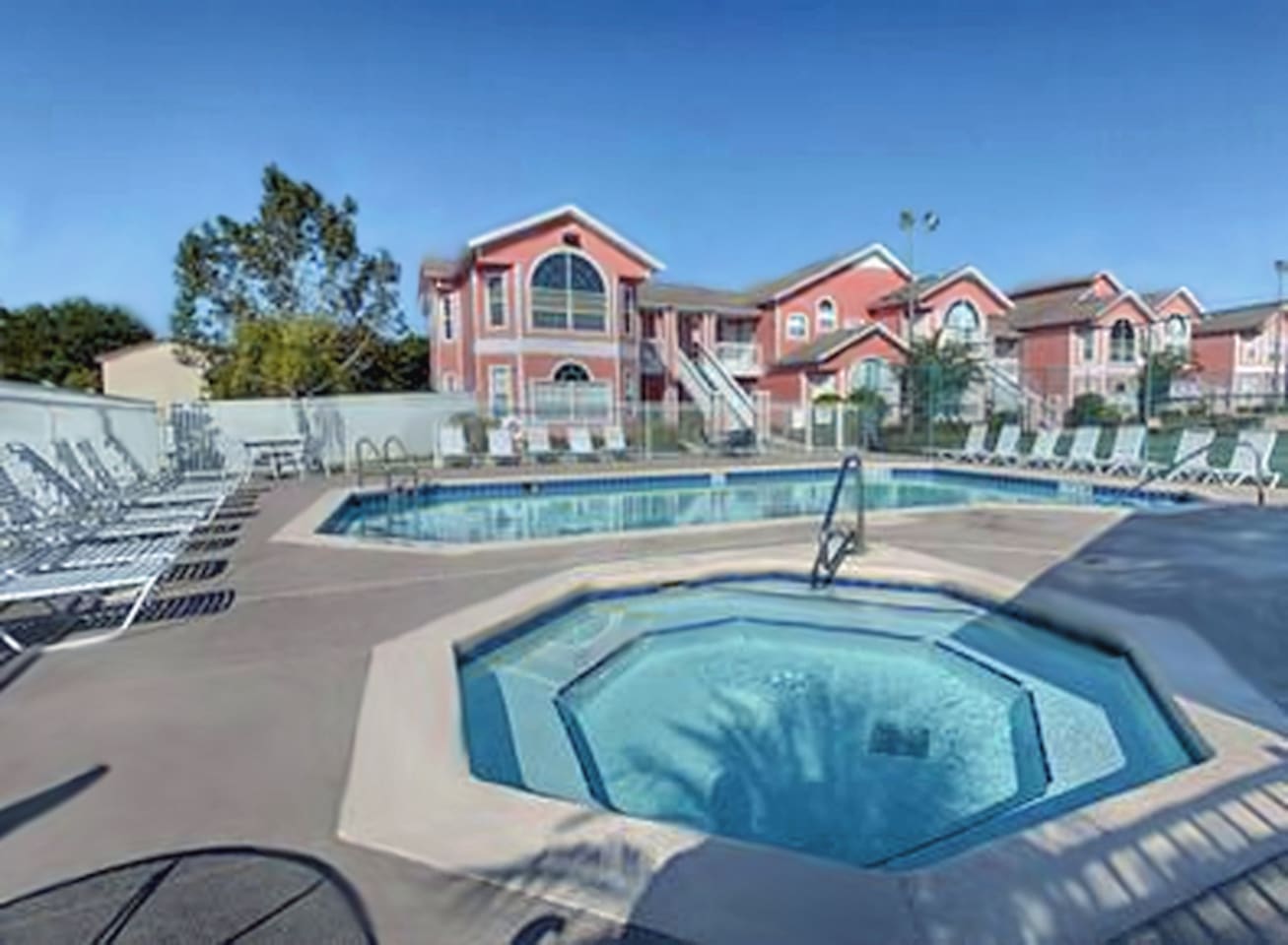 19PoolSpa