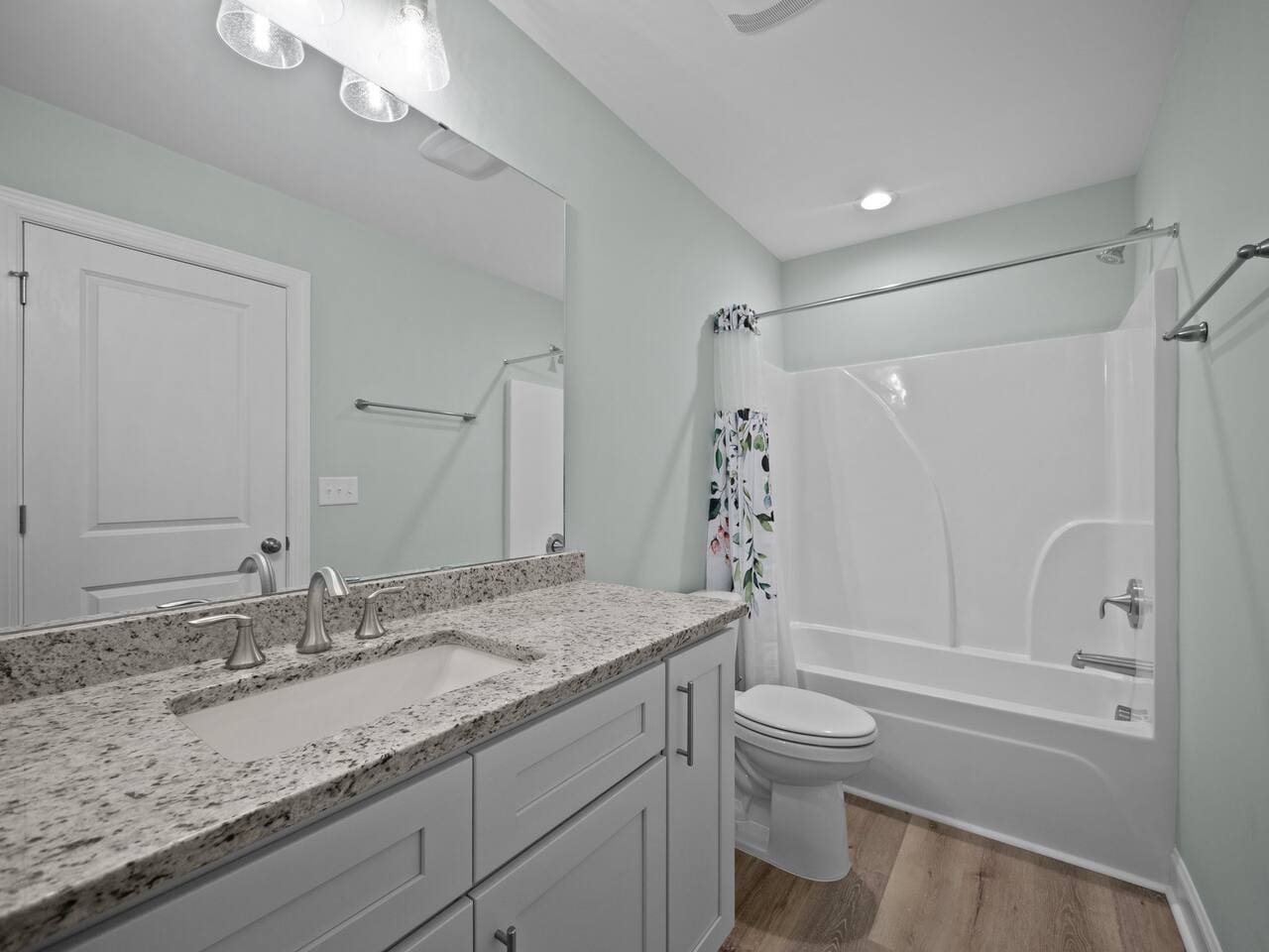 Full bathroom on third floor