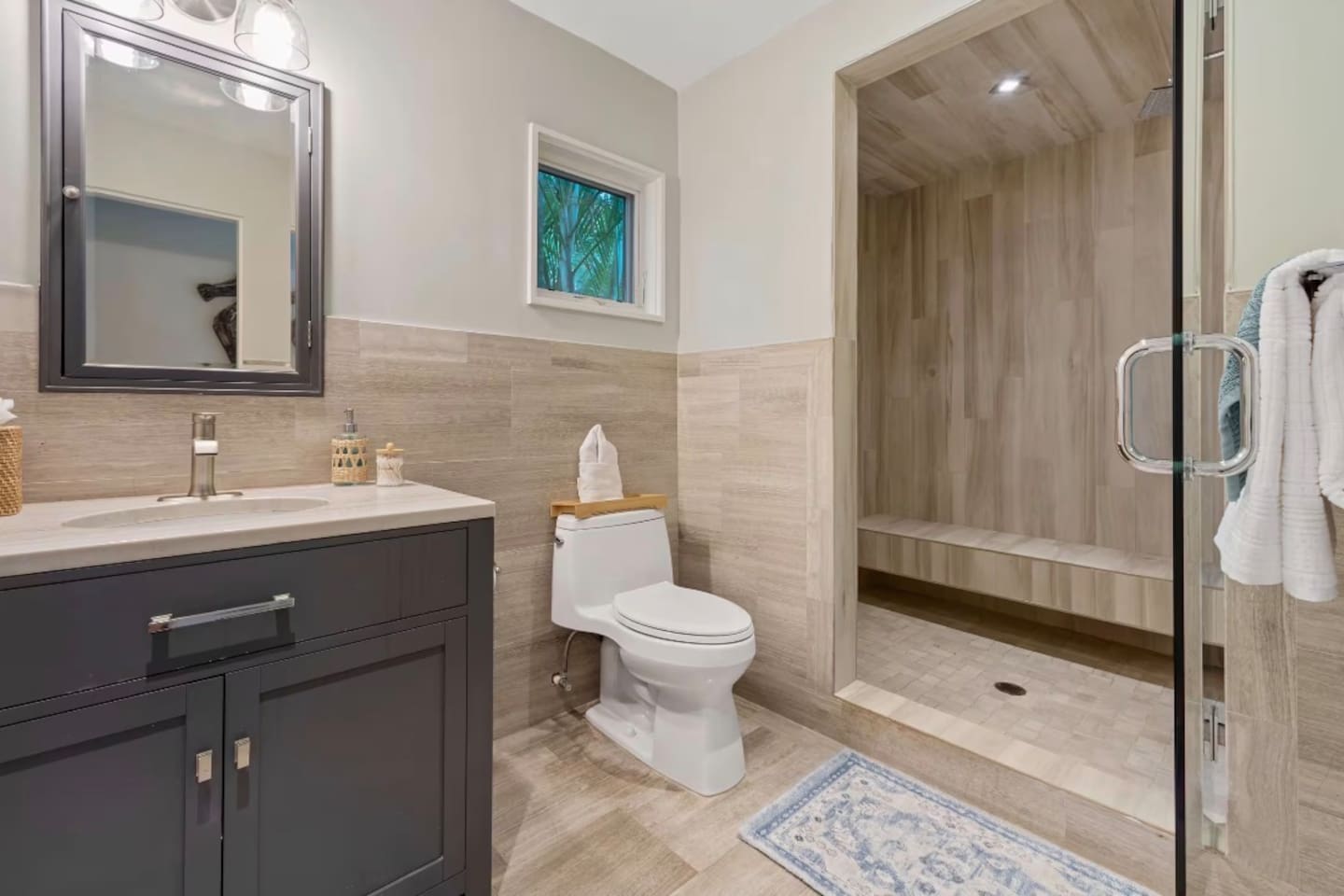 Main floor bathroom with steam shower