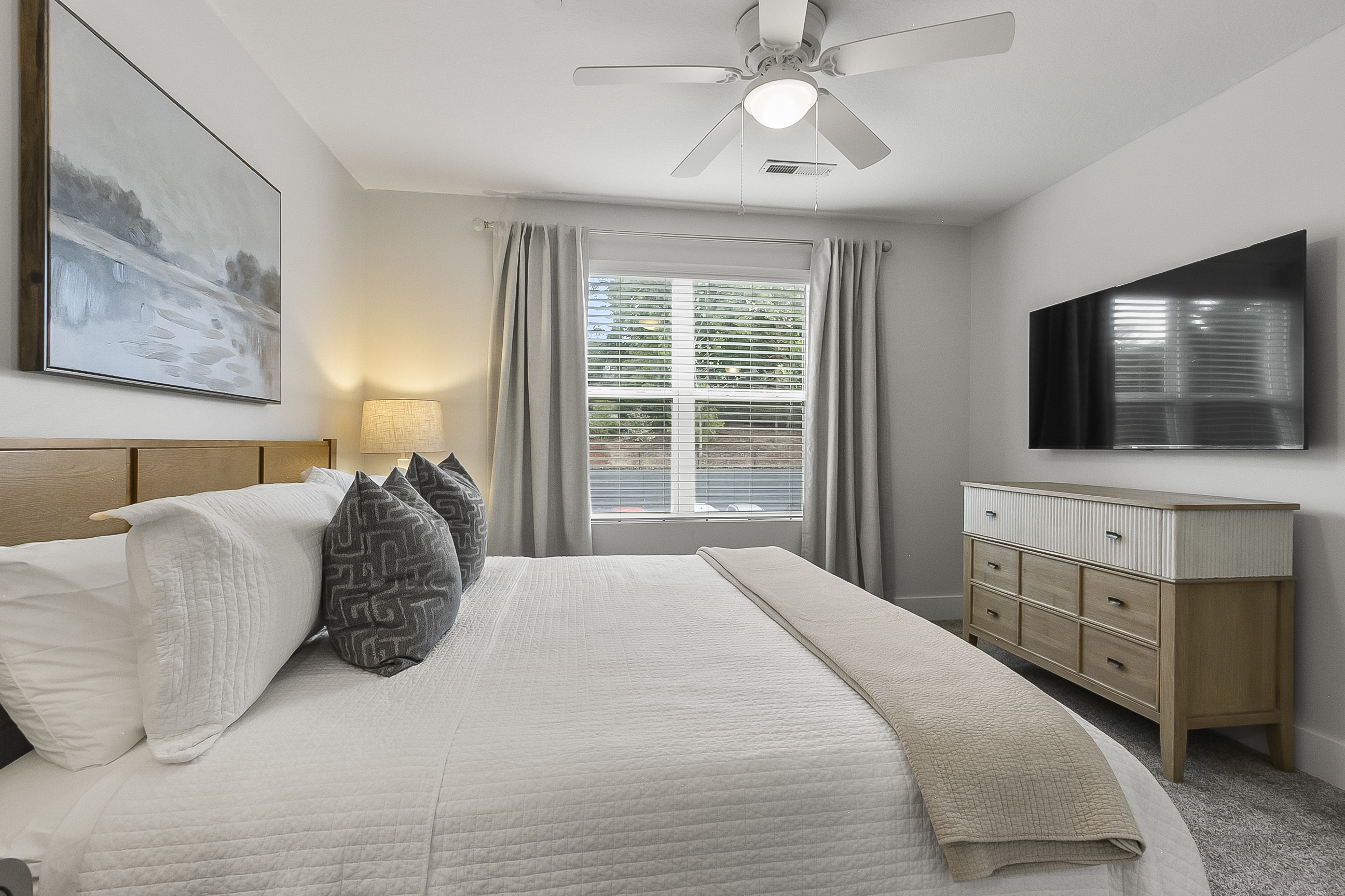 King Bedroom 3