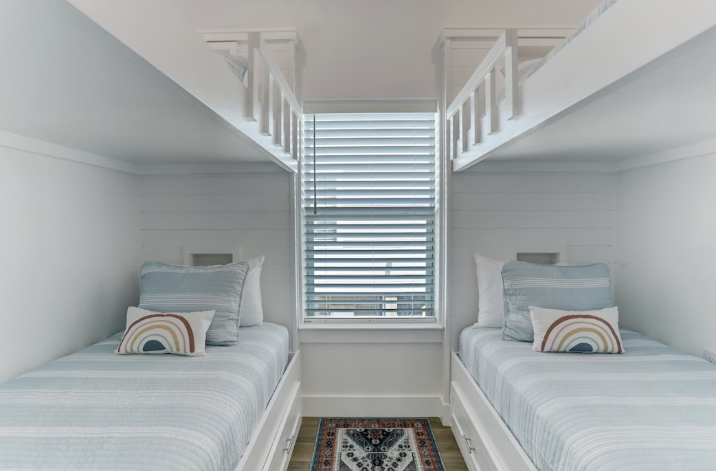 f03065eec6f54bfeaf4b4b2a7842d54f | Beachhouse | Texas | TX | Vacation Homes | Galveston | Crystal Beach | Kokomo | Breezy Days | Beachfront Elegance | Sunrise Serenity | Southern Sands Property Management, LLC