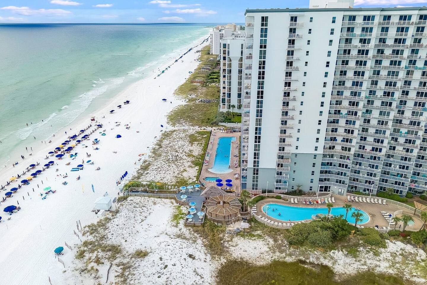 pelican beach resort