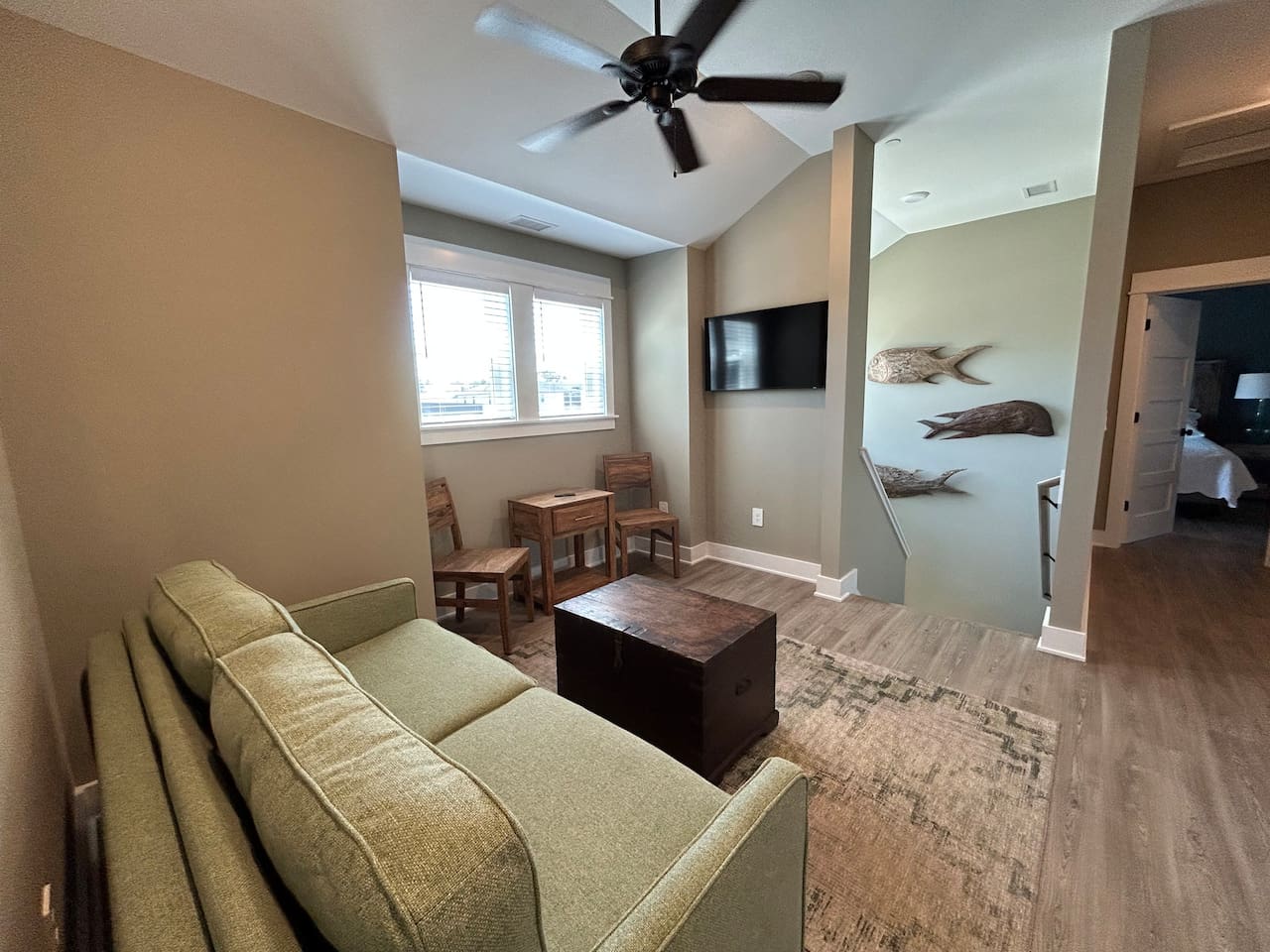 Upstairs den with full size pull out bed 