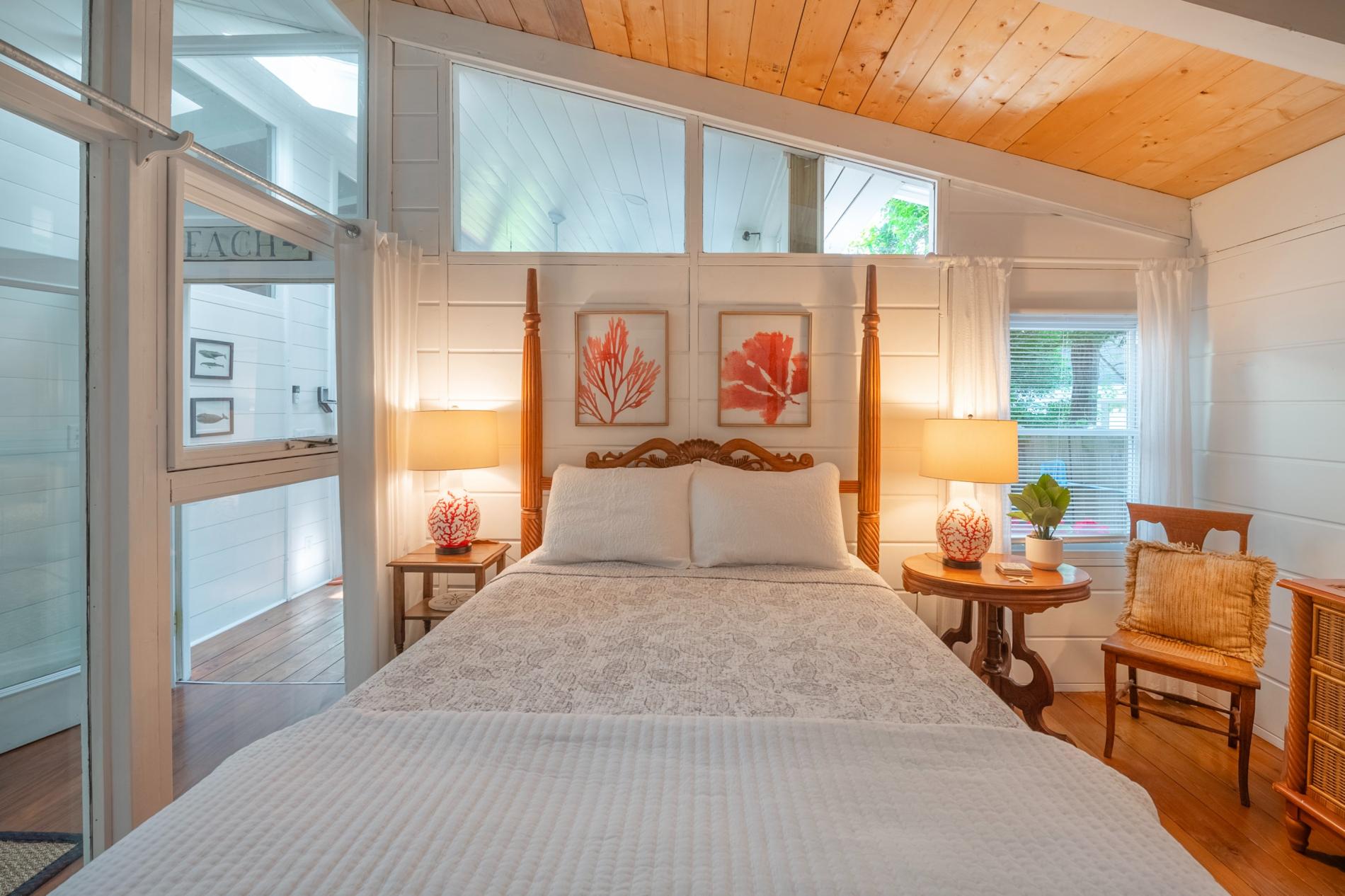 Bedroom 4 - designer touches