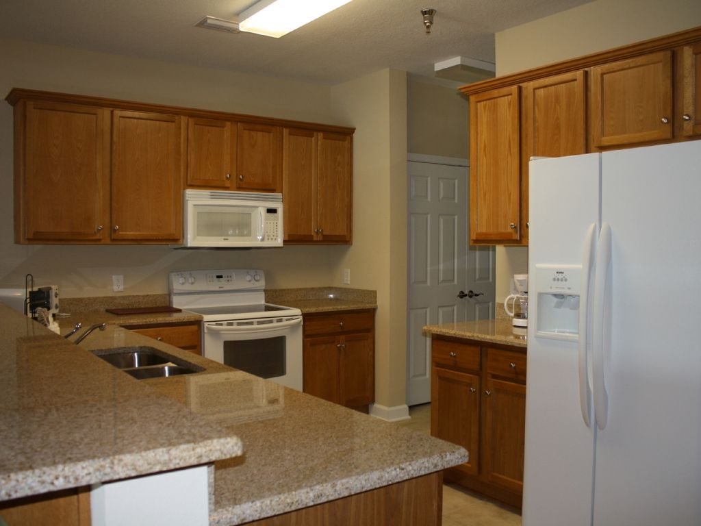 Fully equipped kitchen with full size appliances.
Typical 2 BR unit