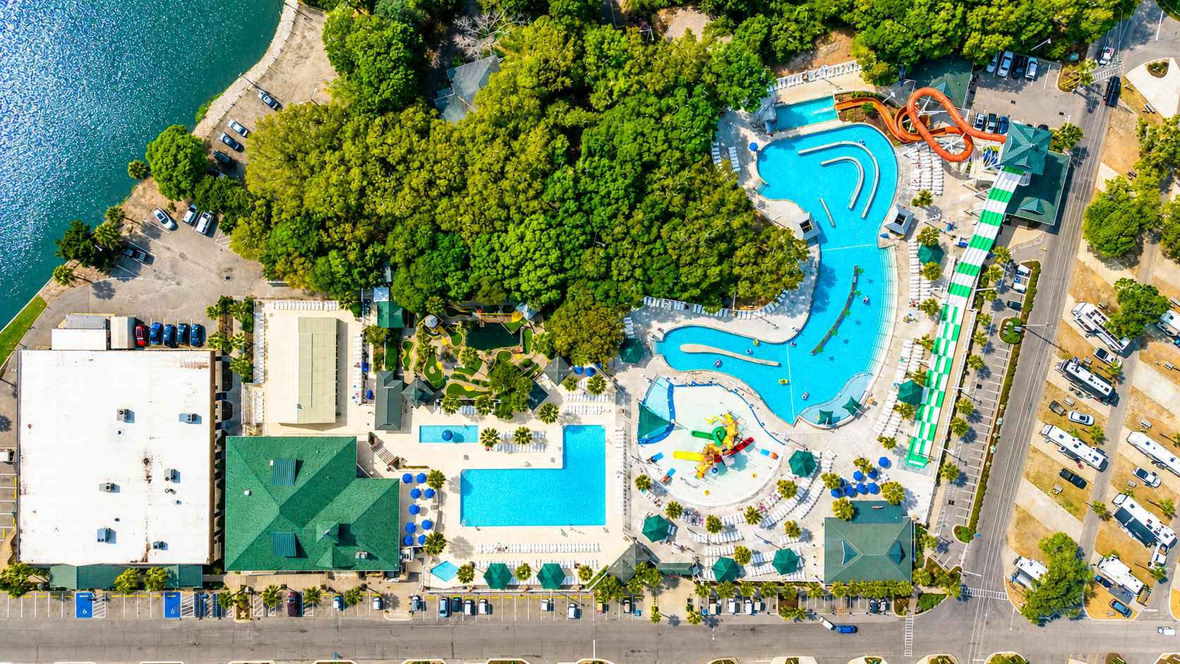Take advantage of the pool, lazy river, waterpark, cafe and more! 