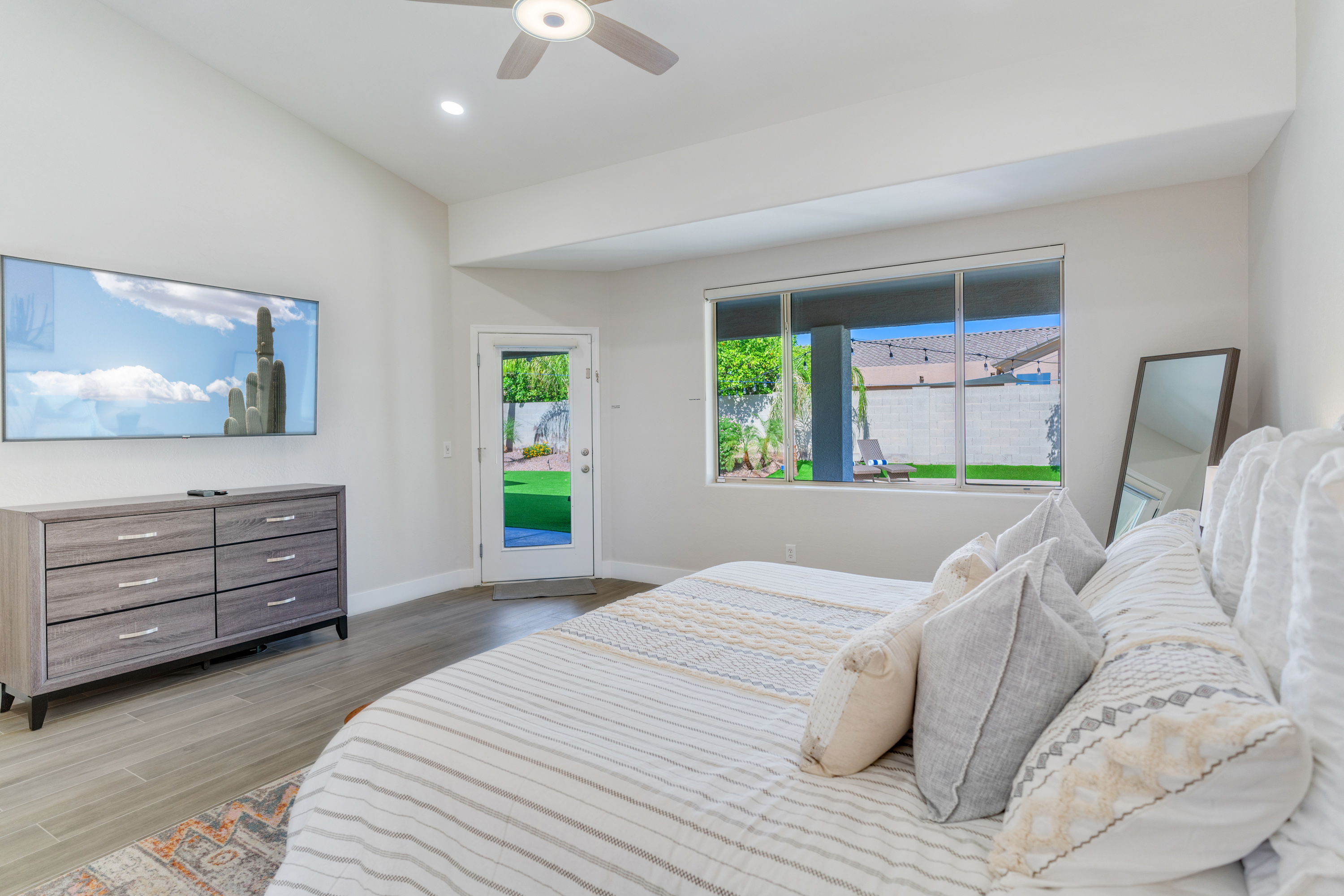 Walk right out the primary suite and take a dunk in the pool. Great wake up routine!