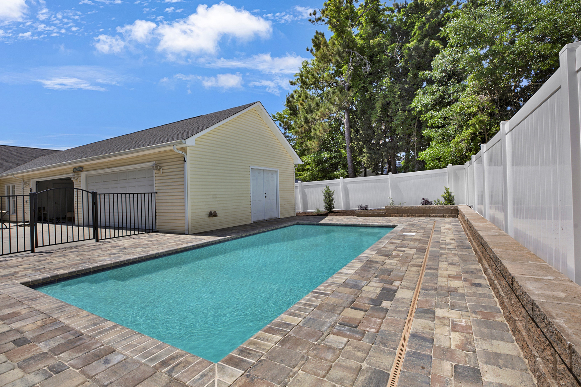 Saltwater Private Pool