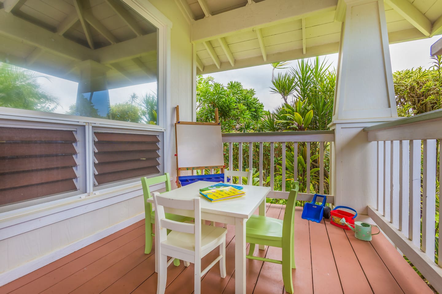 Children's play are on front lanai