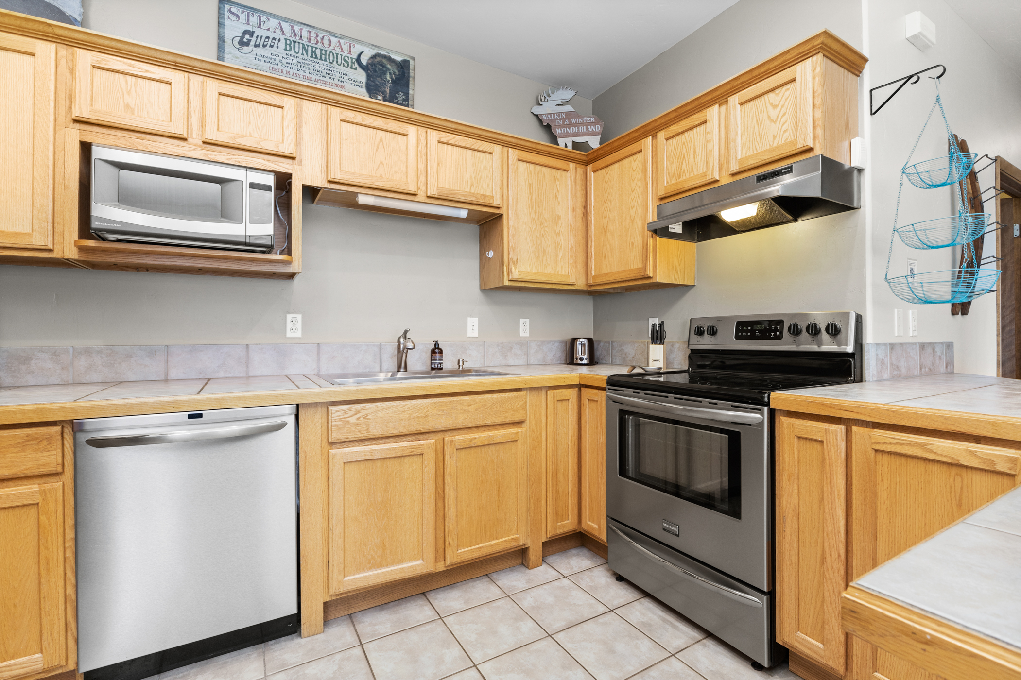 Electric Range & New Dishwasher