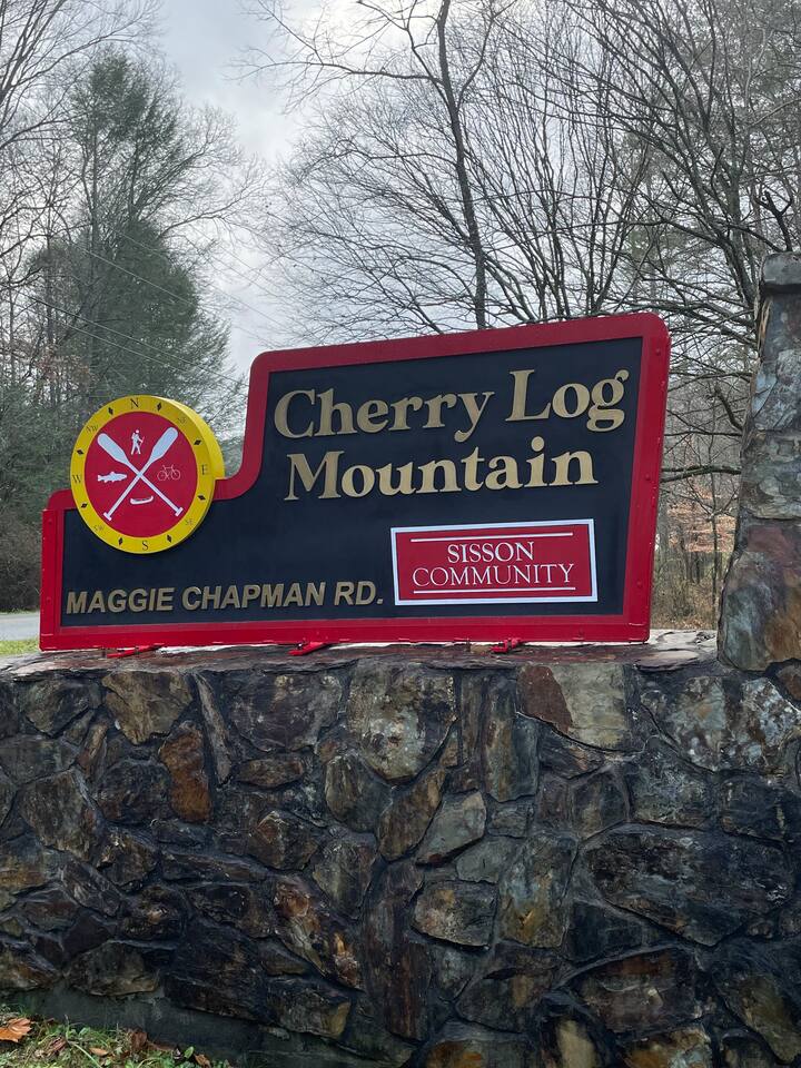 Sign at Maggie Chapman off Lucious.  Typically this is where you enter the neighborhood to get to the cabin.