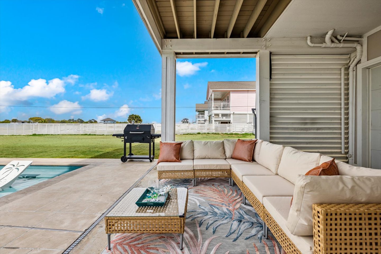 The ultimate coastal escape for families and groups.