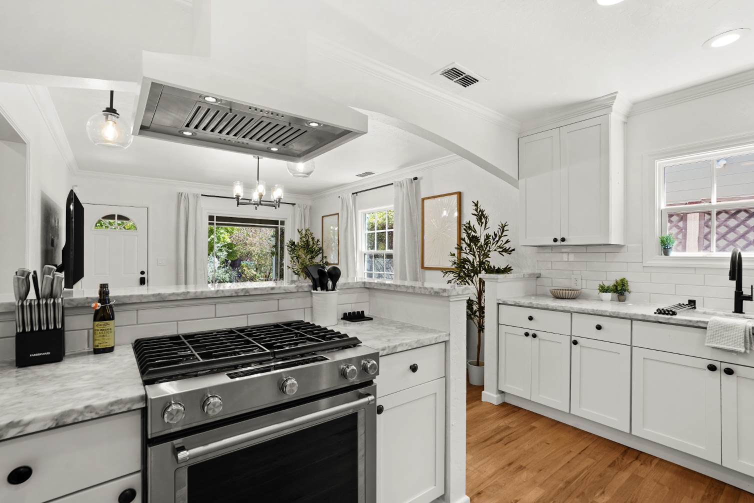 Cook, gather, and unwind in a beautifully renovated kitchen