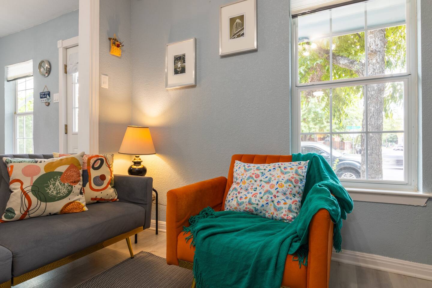 sitting area