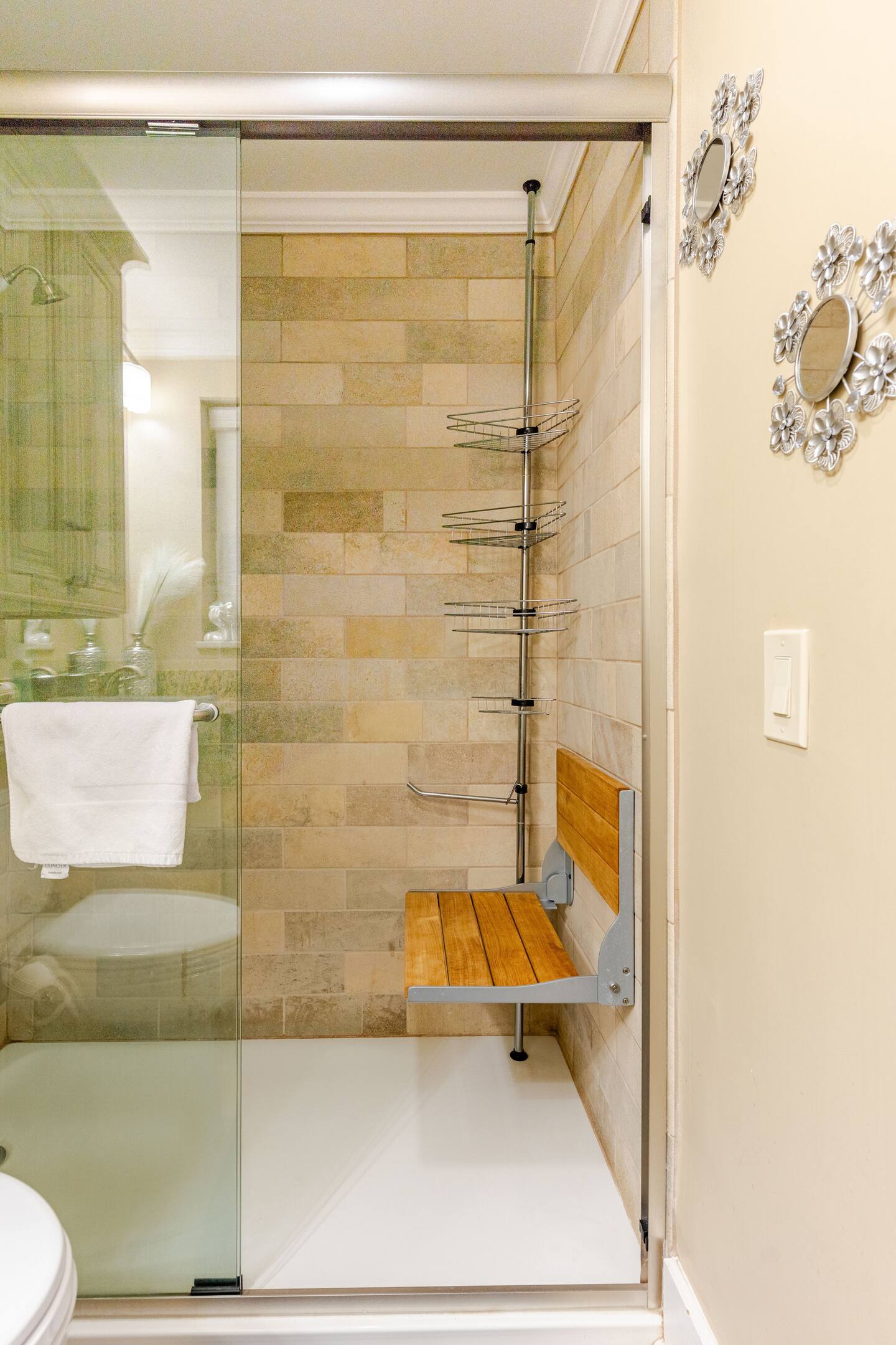 Master Bathroom with a Comfortable Sit-Down Chair