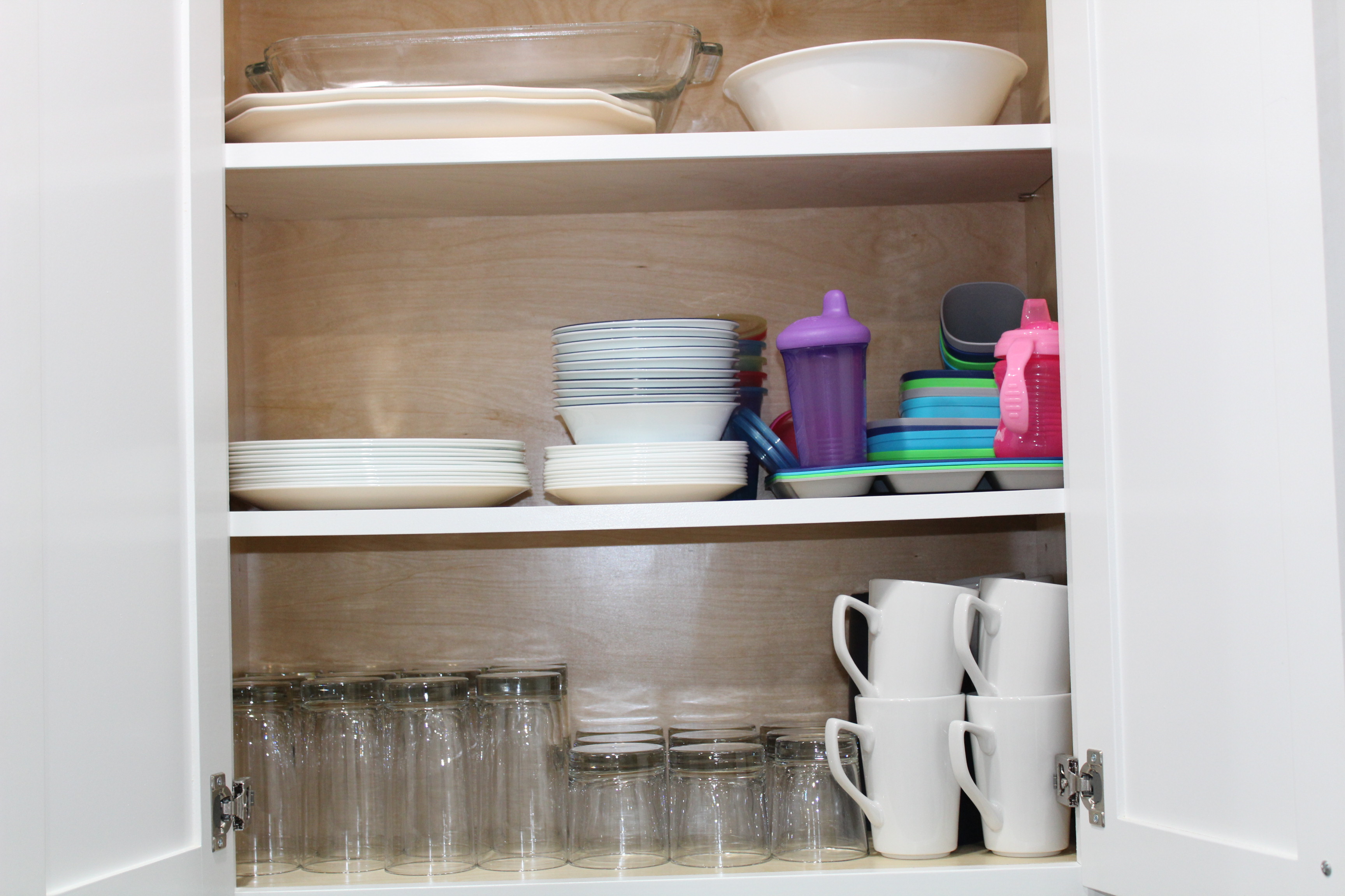 Everything your family needs, from dinnerware and coffee mugs to kid-friendly dishes and cups!