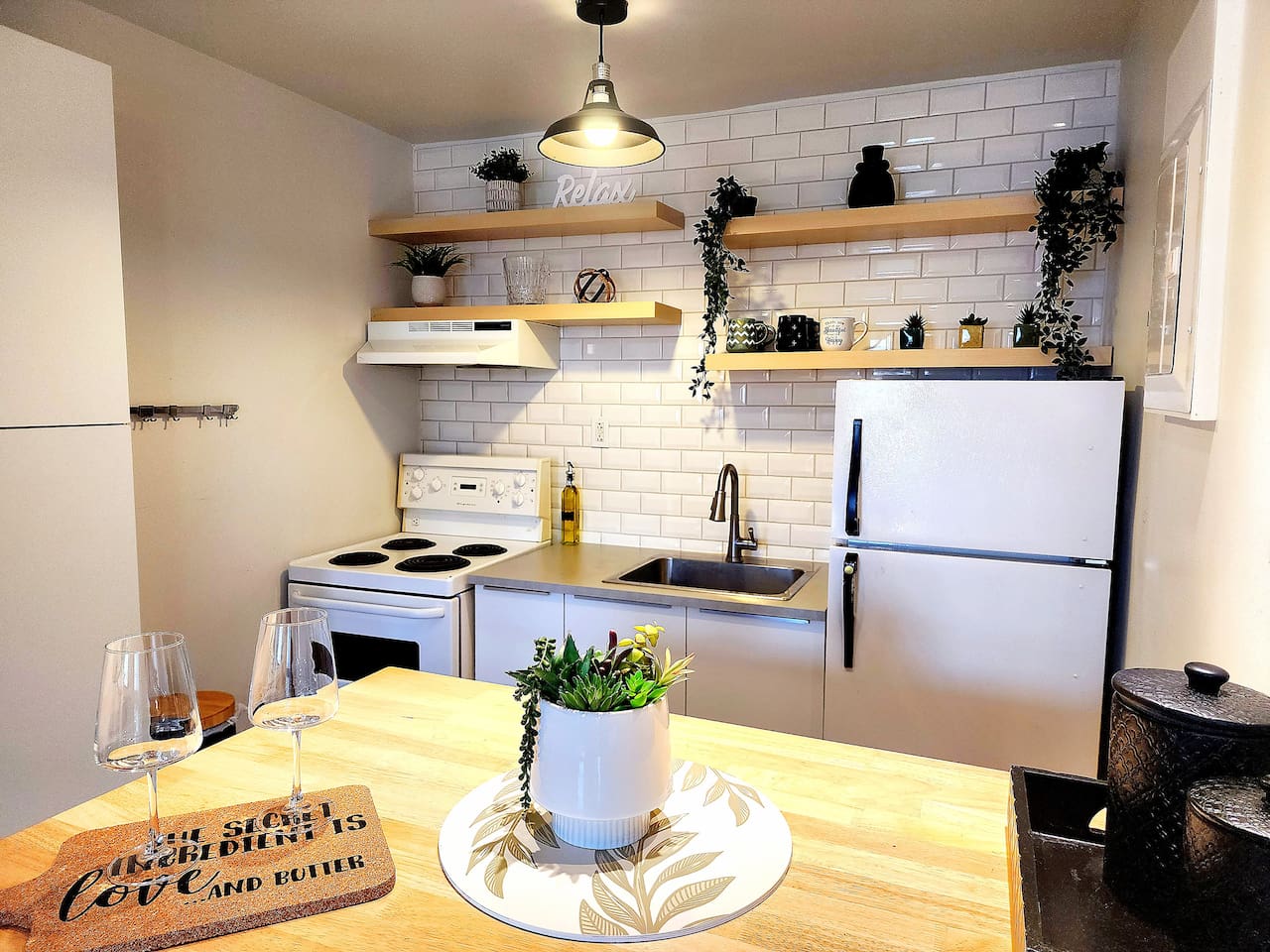 Fully stocked with essential kitchen amenities.