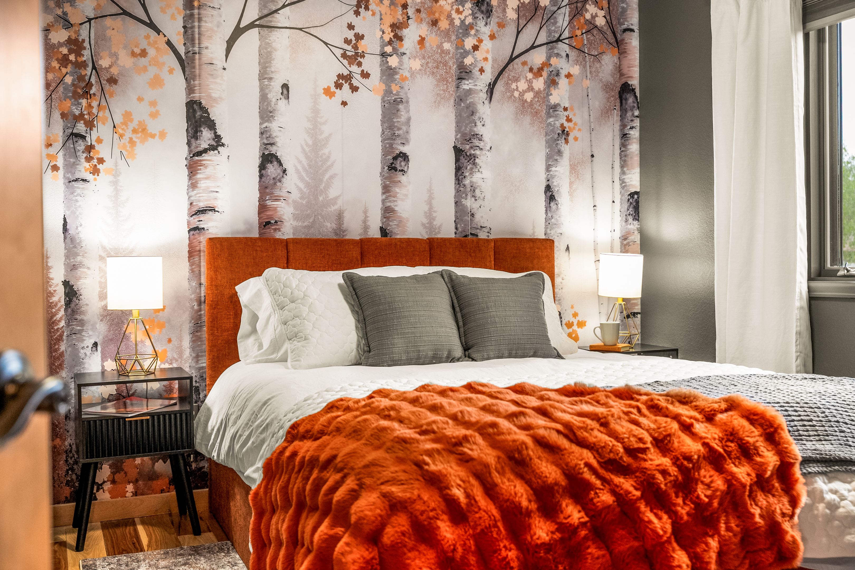 Cozy up under the umbrella of tree's in our Aspen room 