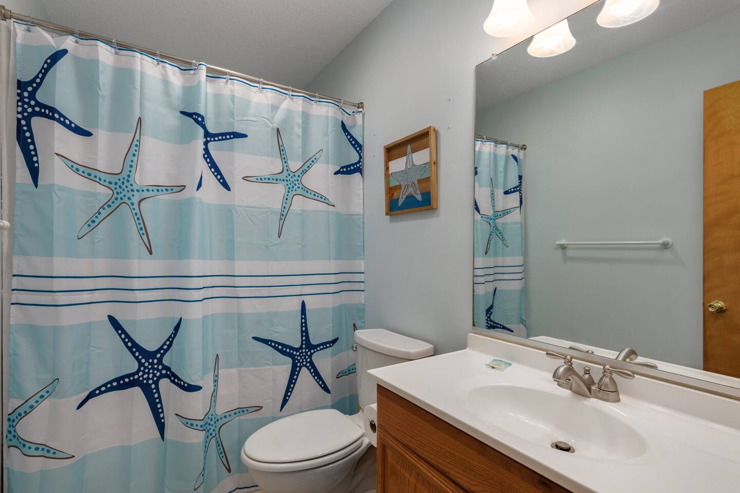 Second floor bath #1