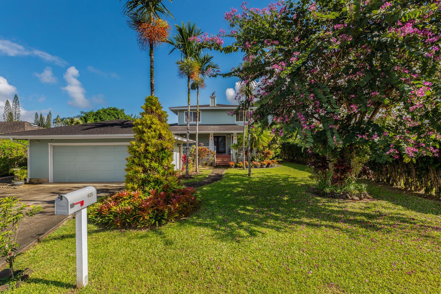 Front of Lani Hanalei Home