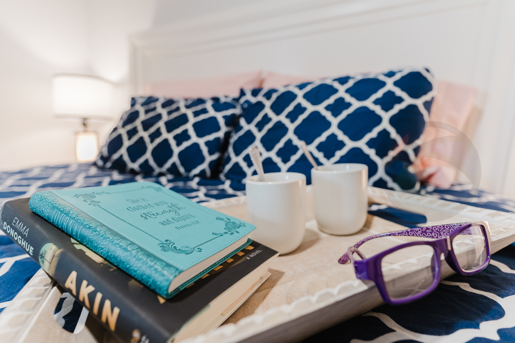 Have someone treat you to breakfast in bed