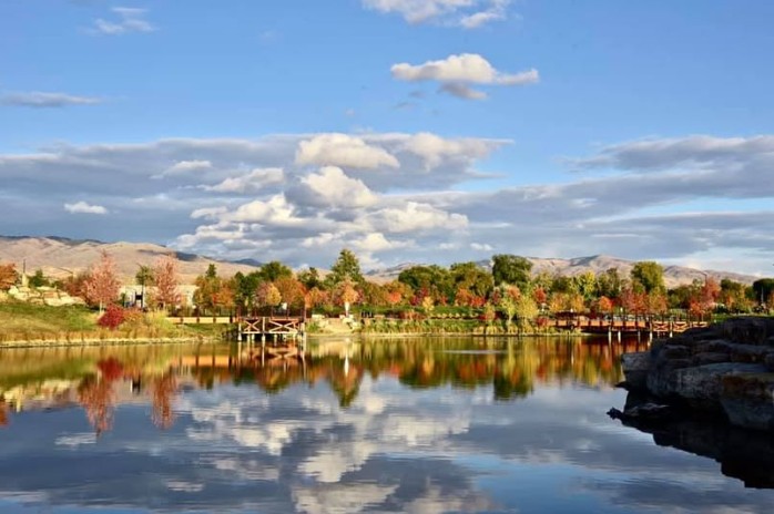 Quinn's Pond within walking distance