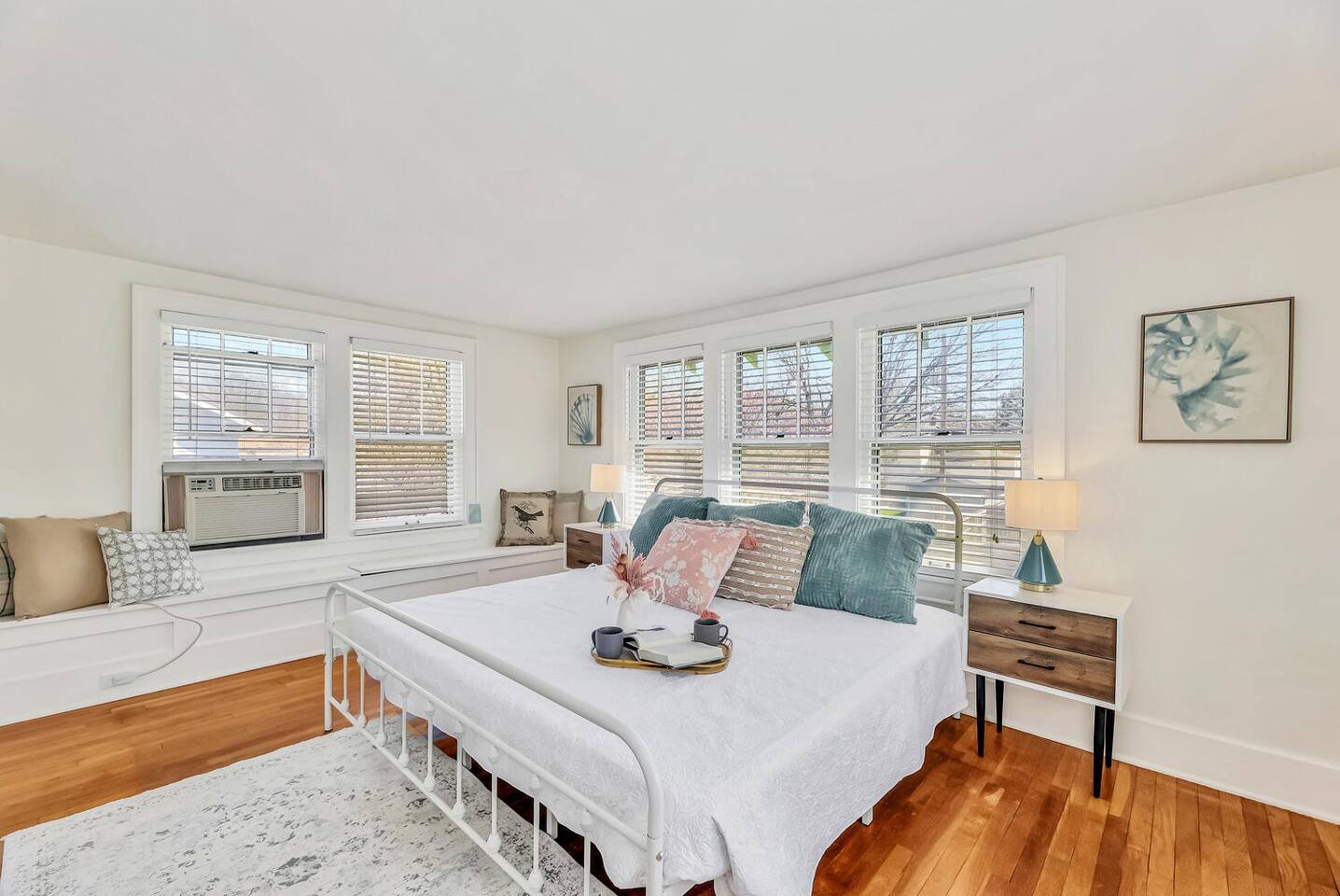 King Sized Bed themed after the book "Where the Crawdads Sing"